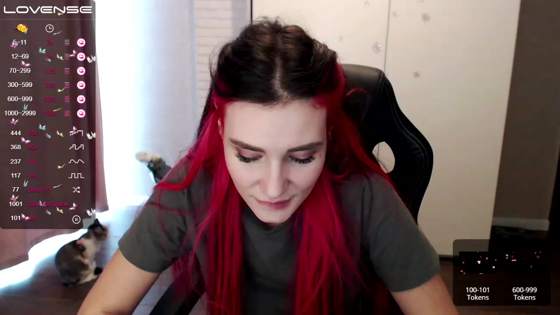 Gallery image thumbnail from HollyMollyy's myfreecams stream on, 03/11/2023, 11:19 image 5 of 20