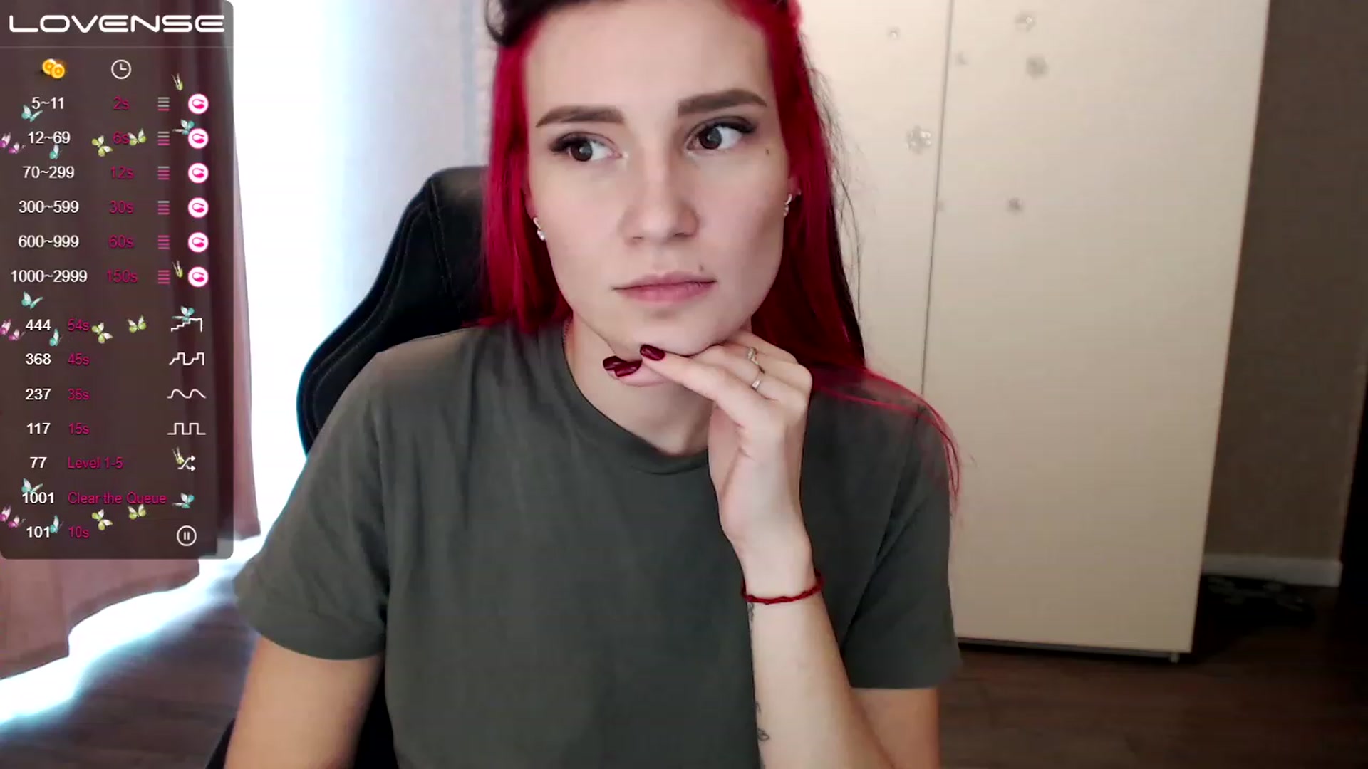 Gallery image thumbnail from HollyMollyy's myfreecams stream on, 03/11/2023, 11:19 image 18 of 20