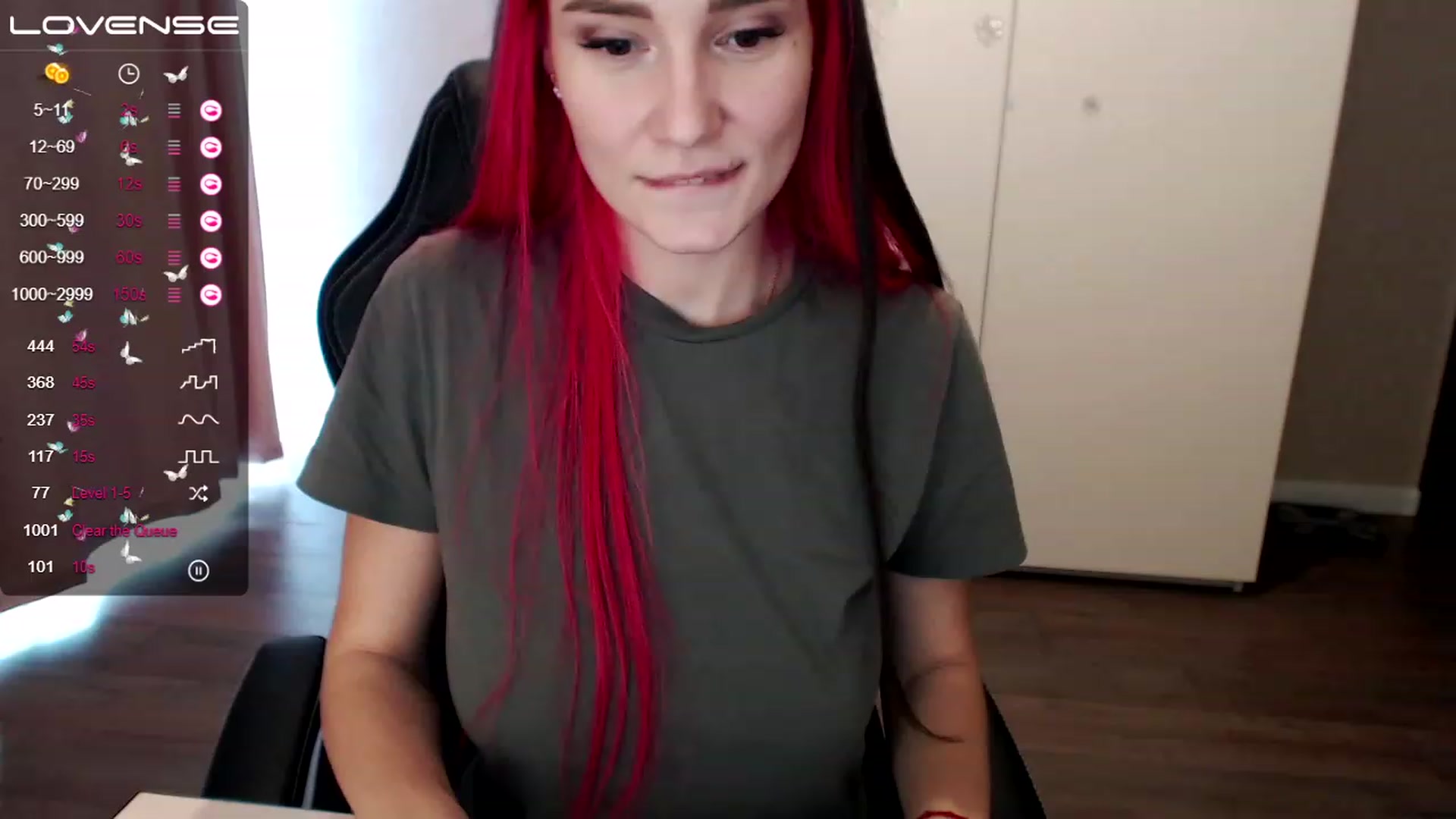 Gallery image thumbnail from HollyMollyy's myfreecams stream on, 03/11/2023, 11:19 image 15 of 20
