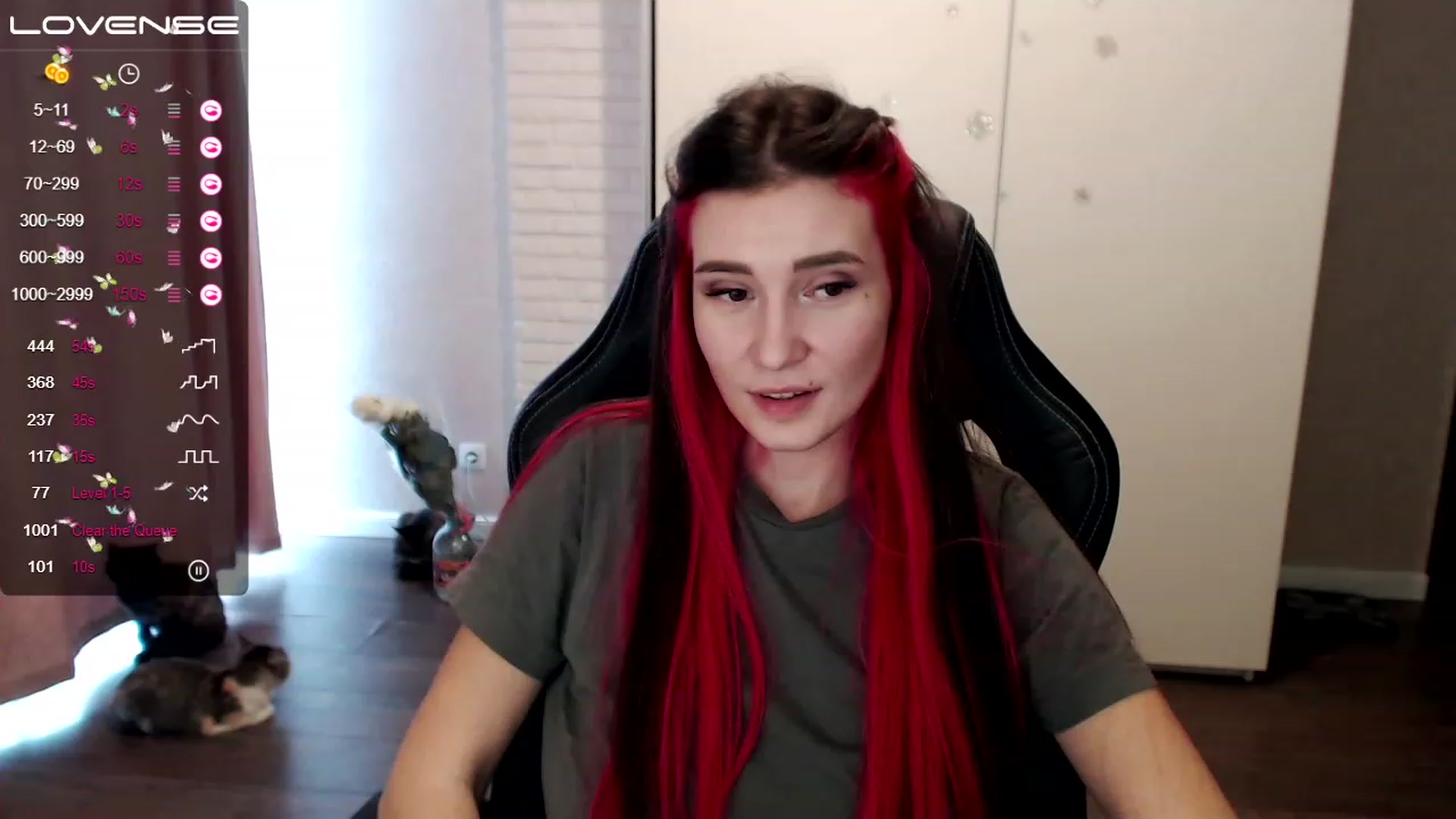 Gallery image thumbnail from HollyMollyy's myfreecams stream on, 03/11/2023, 11:19 image 2 of 20