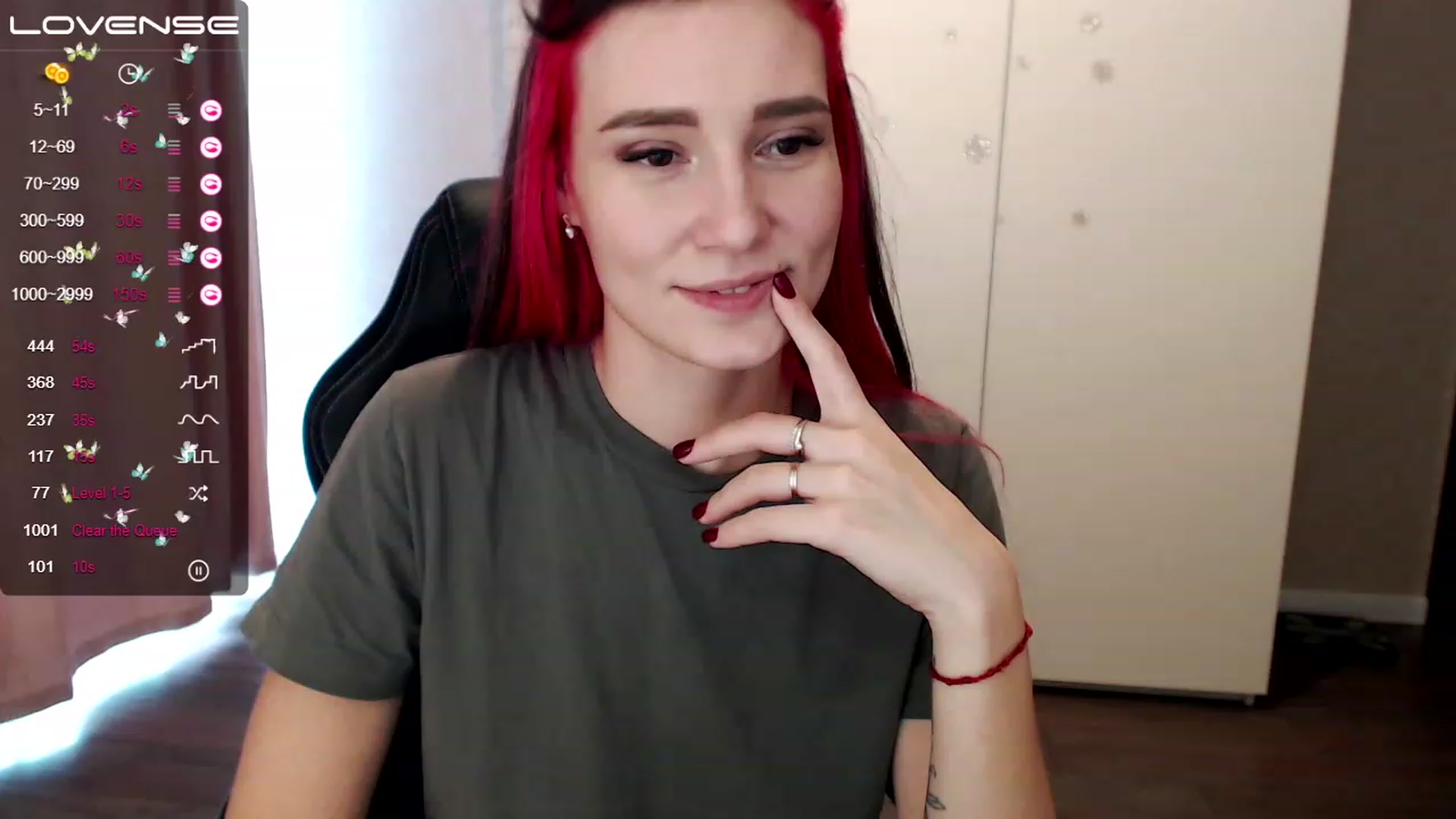 Gallery image thumbnail from HollyMollyy's myfreecams stream on, 03/11/2023, 11:19 image 19 of 20
