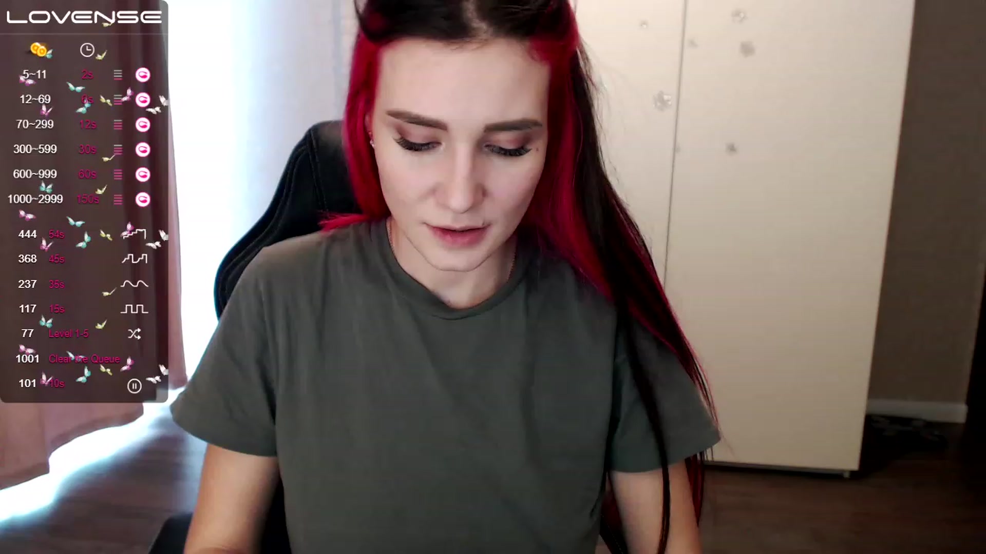 Gallery image thumbnail from HollyMollyy's myfreecams stream on, 03/11/2023, 11:19 image 17 of 20