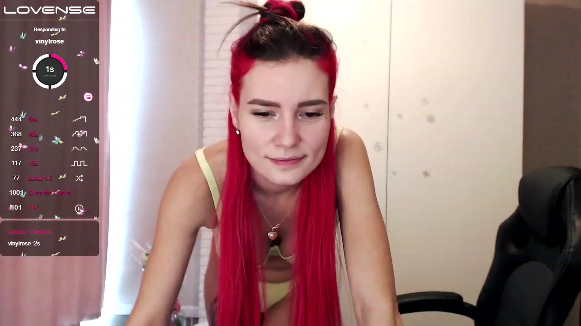Gallery image thumbnail from HollyMollyy's myfreecams stream on, 03/12/2023, 10:13 image 2 of 20