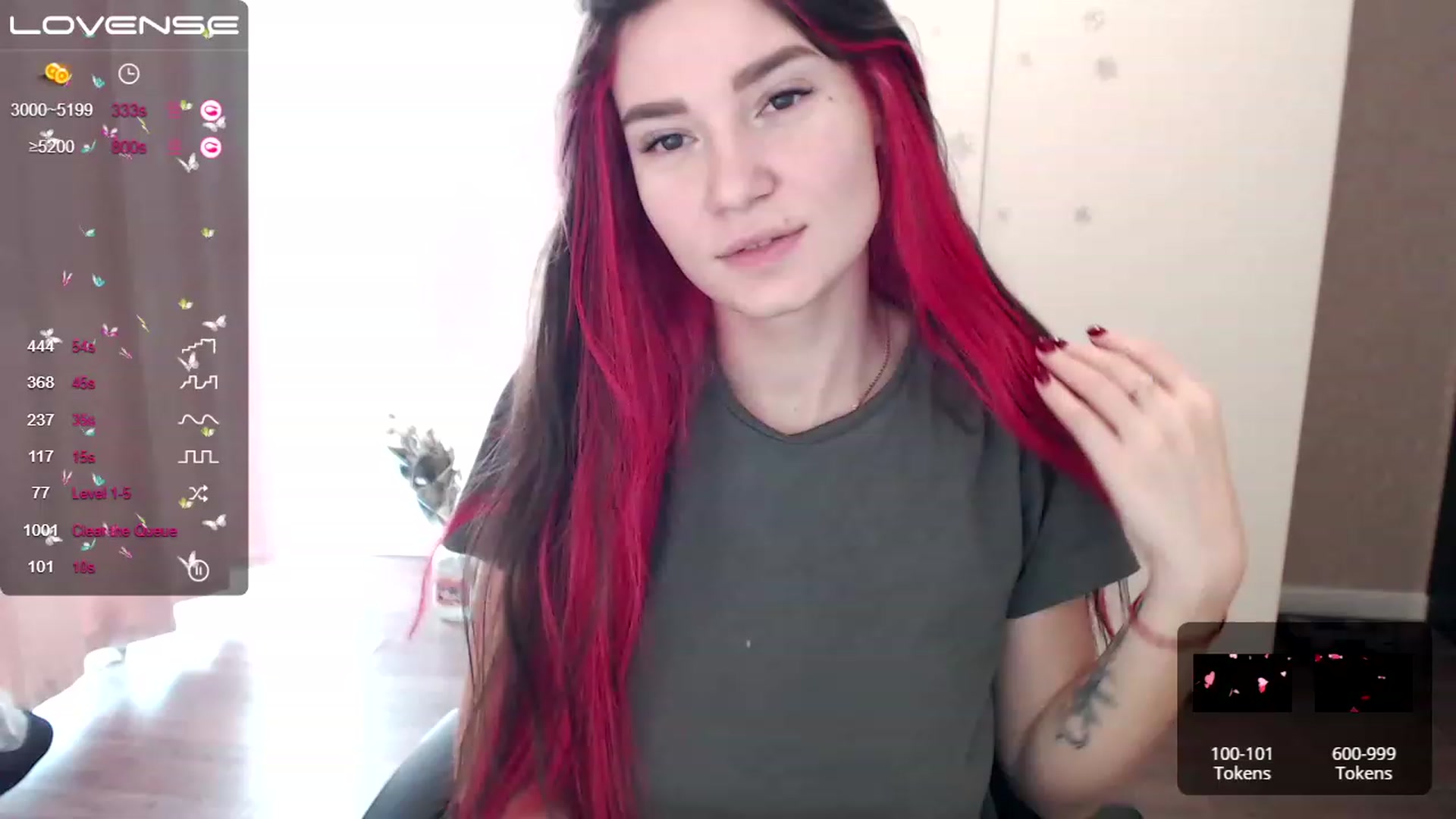 Gallery image thumbnail from HollyMollyy's myfreecams stream on, 03/14/2023, 05:13 image 1 of 20