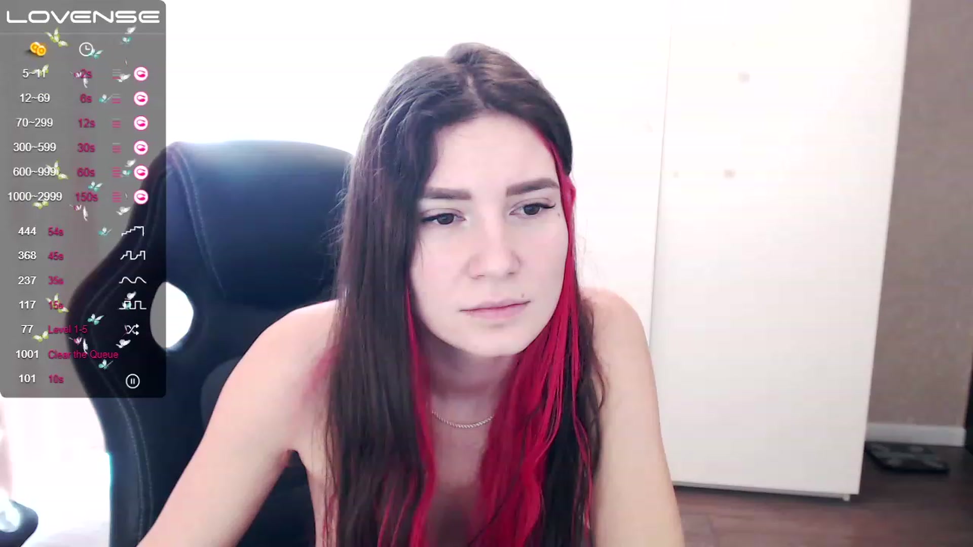 Gallery image thumbnail from HollyMollyy's myfreecams stream on, 03/14/2023, 06:25 image 7 of 20