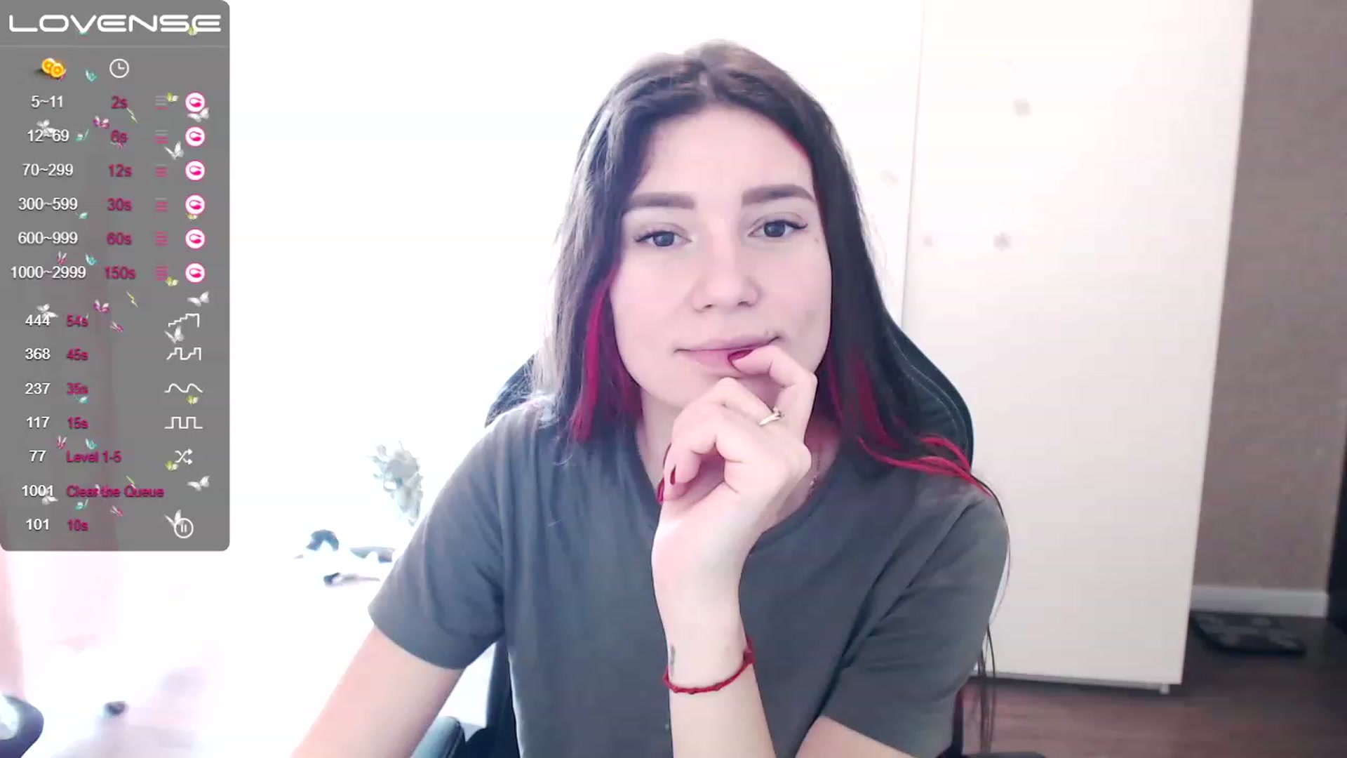 Gallery image thumbnail from HollyMollyy's myfreecams stream on, 03/14/2023, 06:25 image 3 of 20