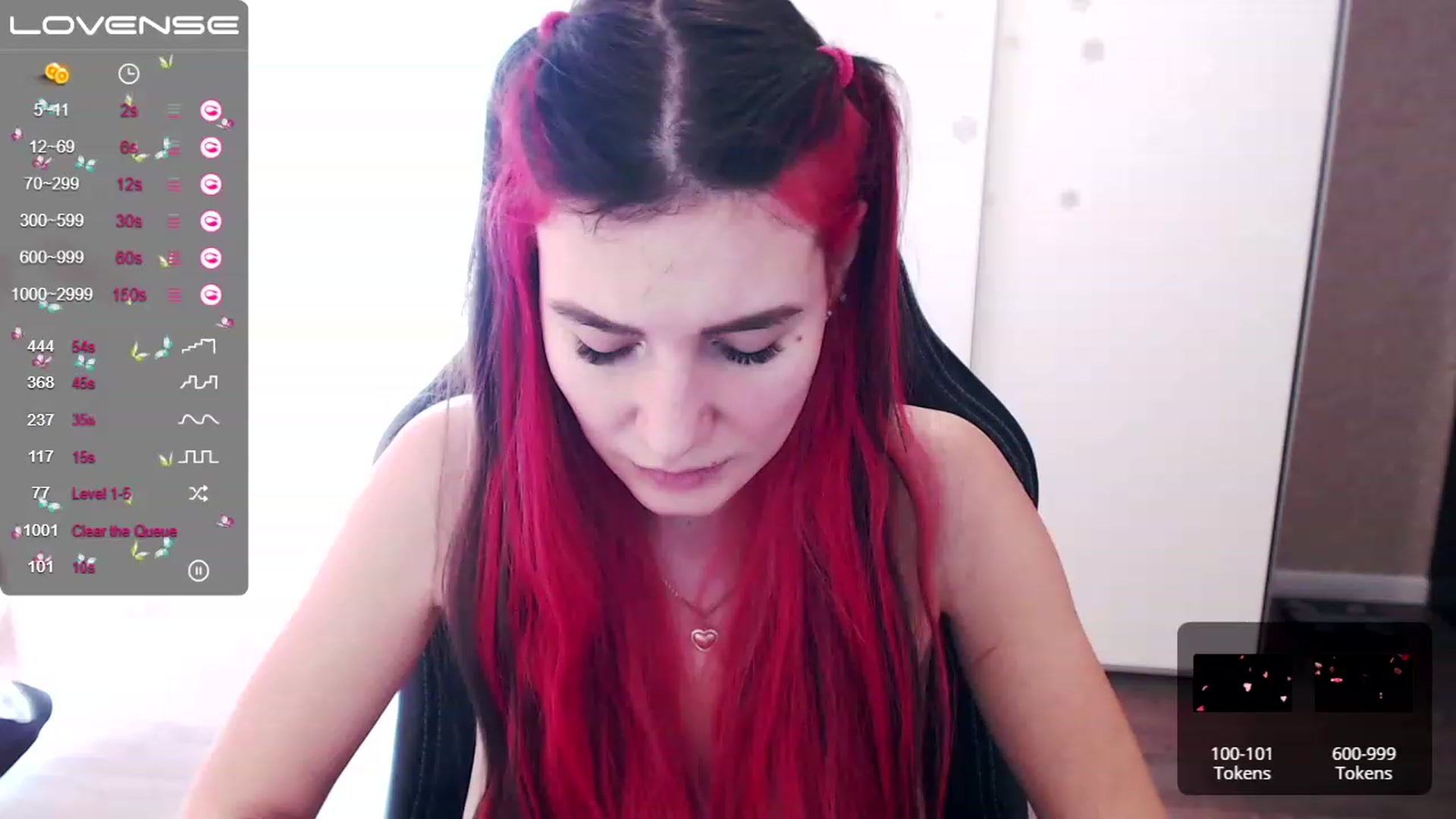 Gallery image thumbnail from HollyMollyy's myfreecams stream on, 03/14/2023, 08:33 image 20 of 20