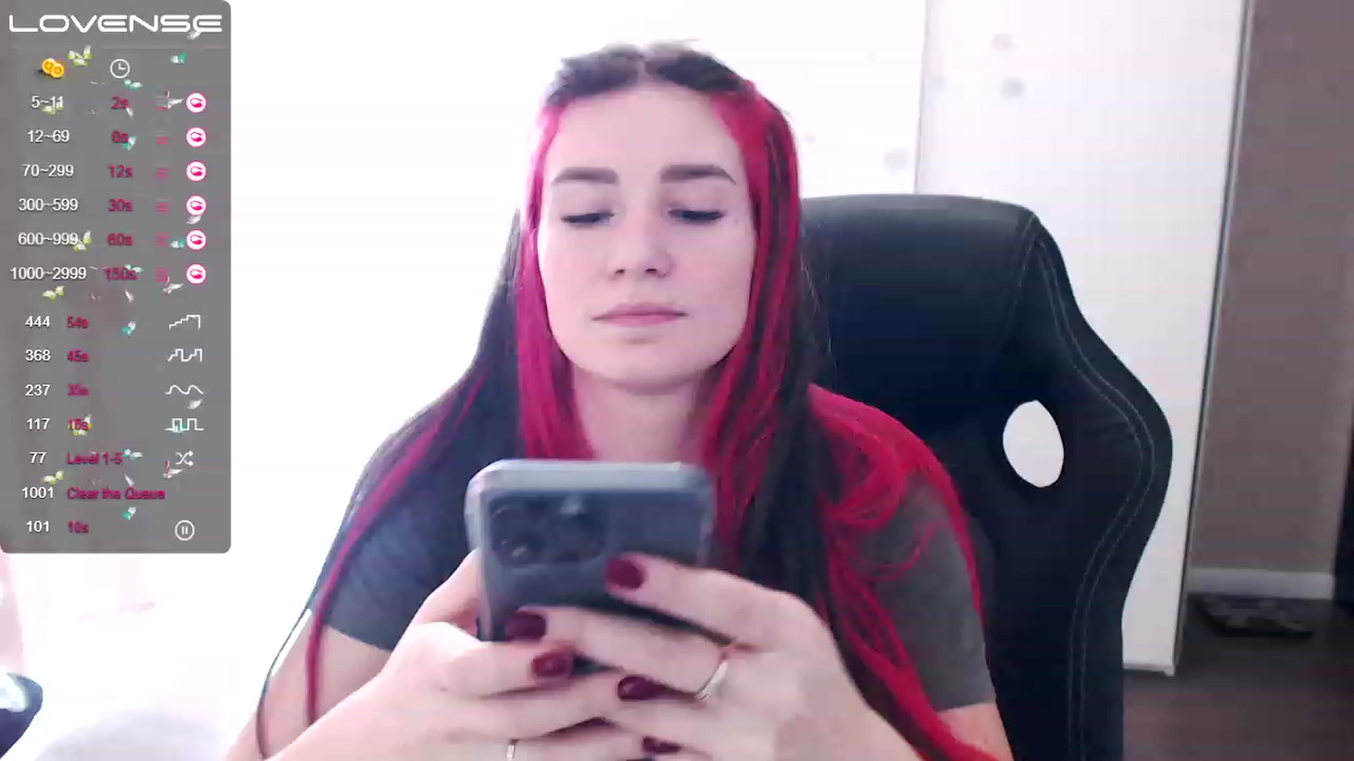 Gallery image thumbnail from HollyMollyy's myfreecams stream on, 03/14/2023, 08:33 image 1 of 20