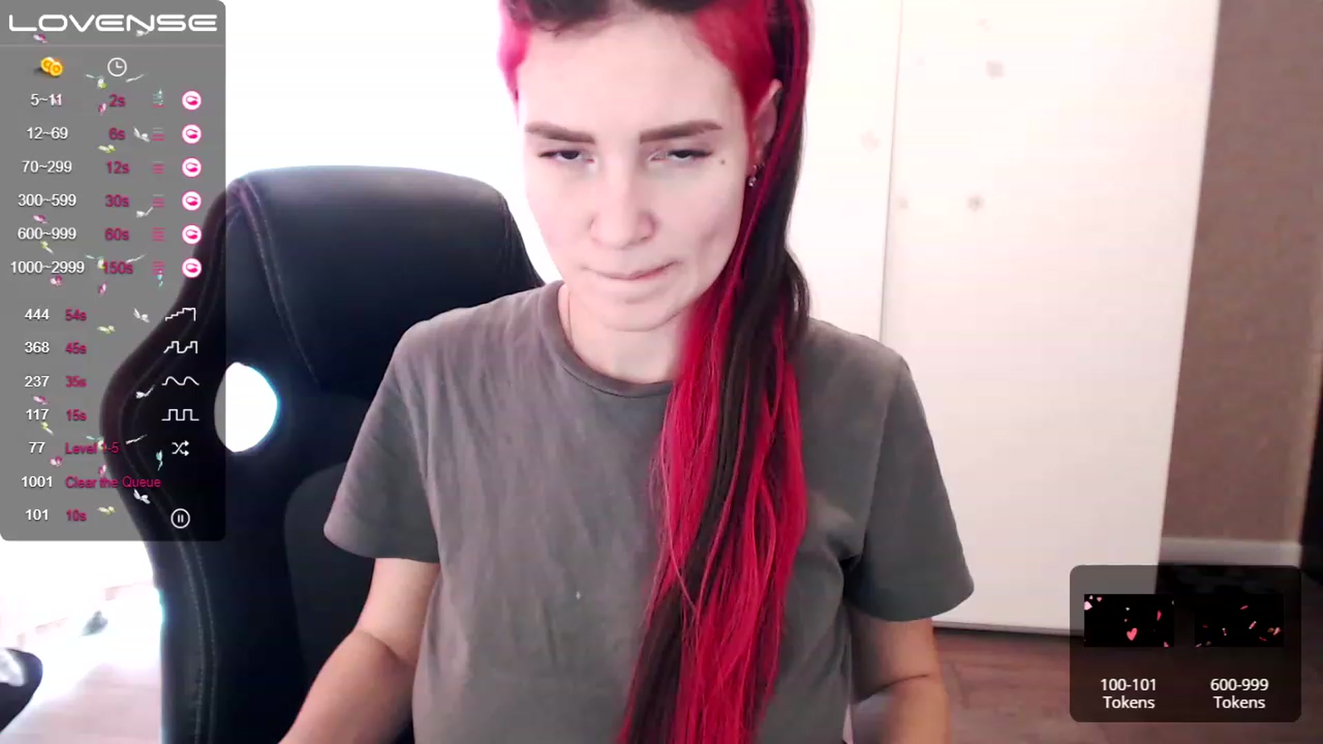 Gallery image thumbnail from HollyMollyy's myfreecams stream on, 03/14/2023, 10:38 image 1 of 20