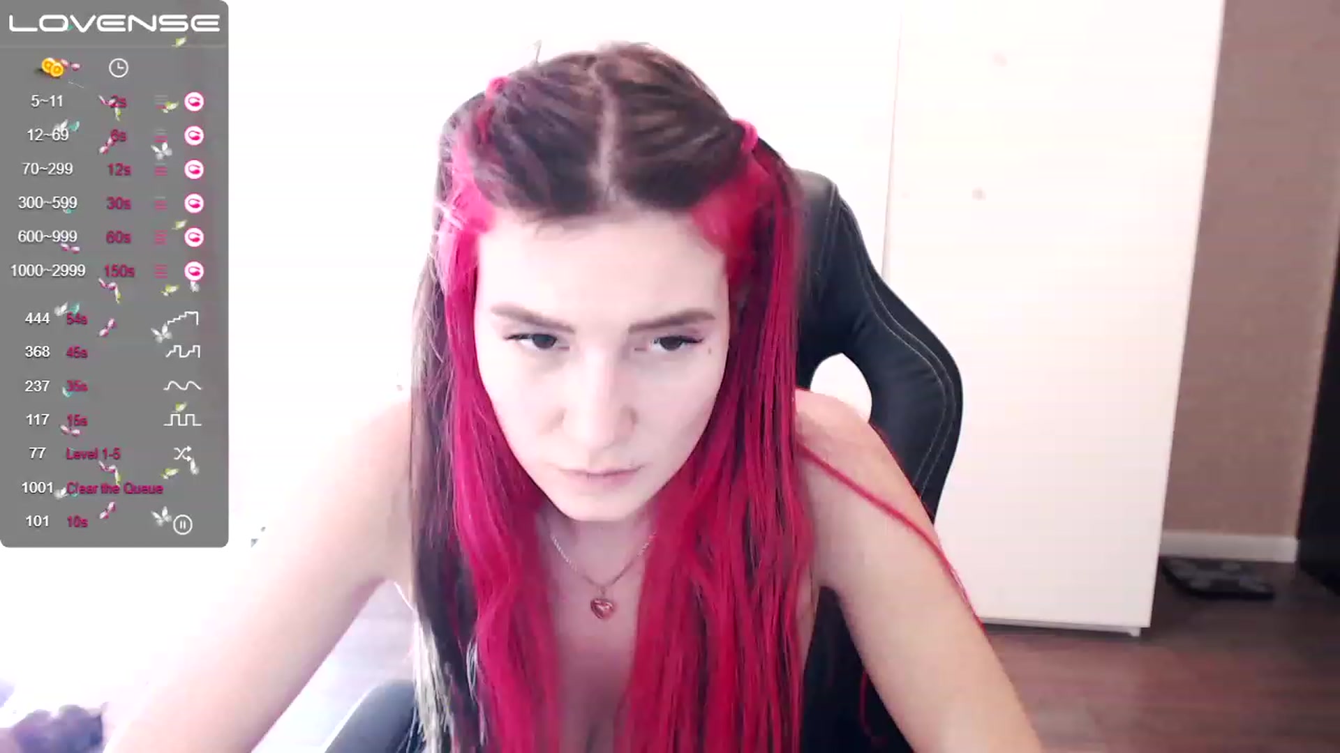 Gallery image thumbnail from HollyMollyy's myfreecams stream on, 03/14/2023, 11:48 image 17 of 20
