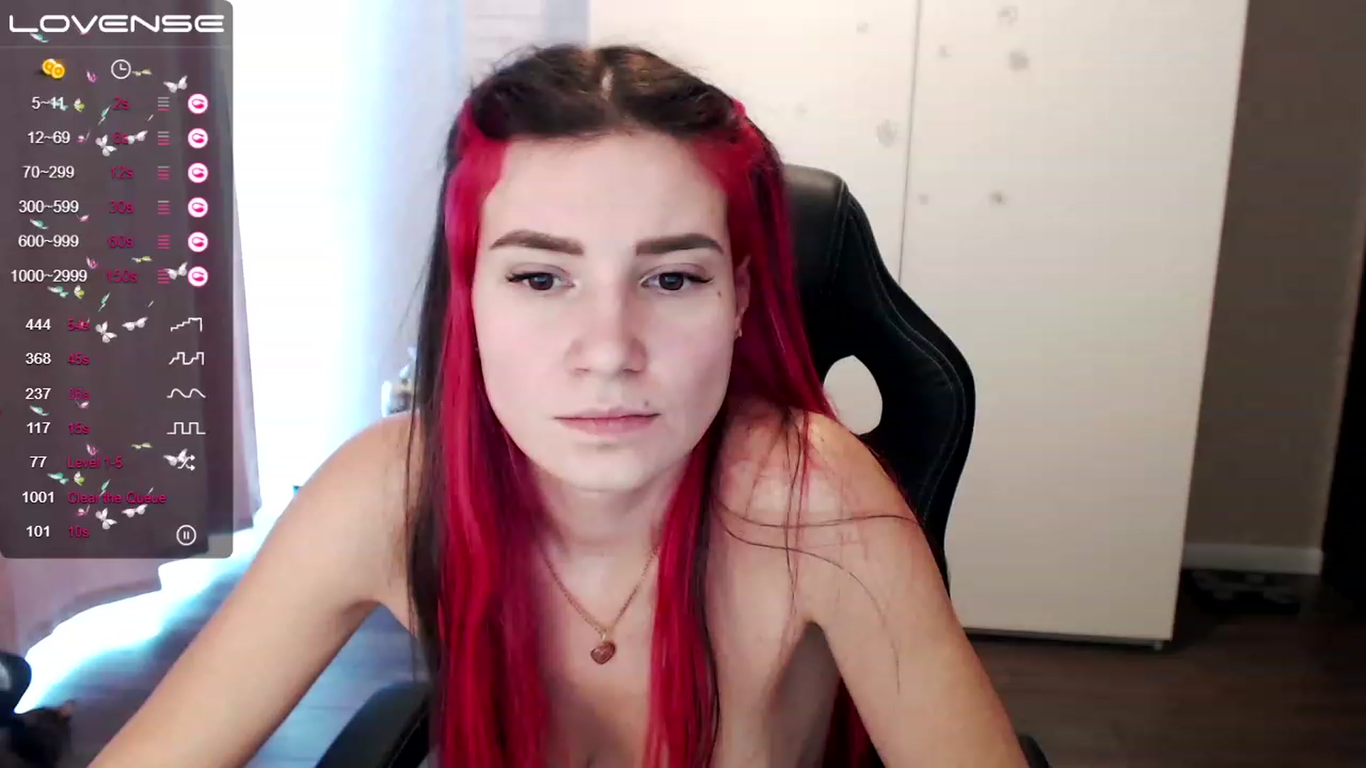 Gallery image thumbnail from HollyMollyy's myfreecams stream on, 03/14/2023, 12:16 image 2 of 20