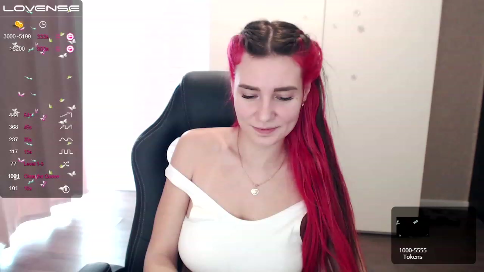 Gallery image thumbnail from HollyMollyy's myfreecams stream on, 03/15/2023, 05:20 image 11 of 20
