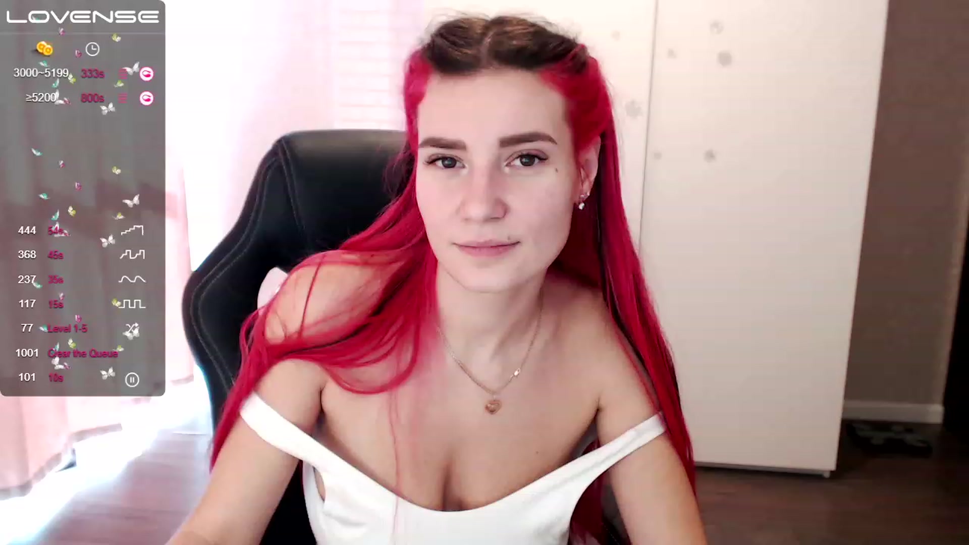 Gallery image thumbnail from HollyMollyy's myfreecams stream on, 03/15/2023, 10:22 image 11 of 20