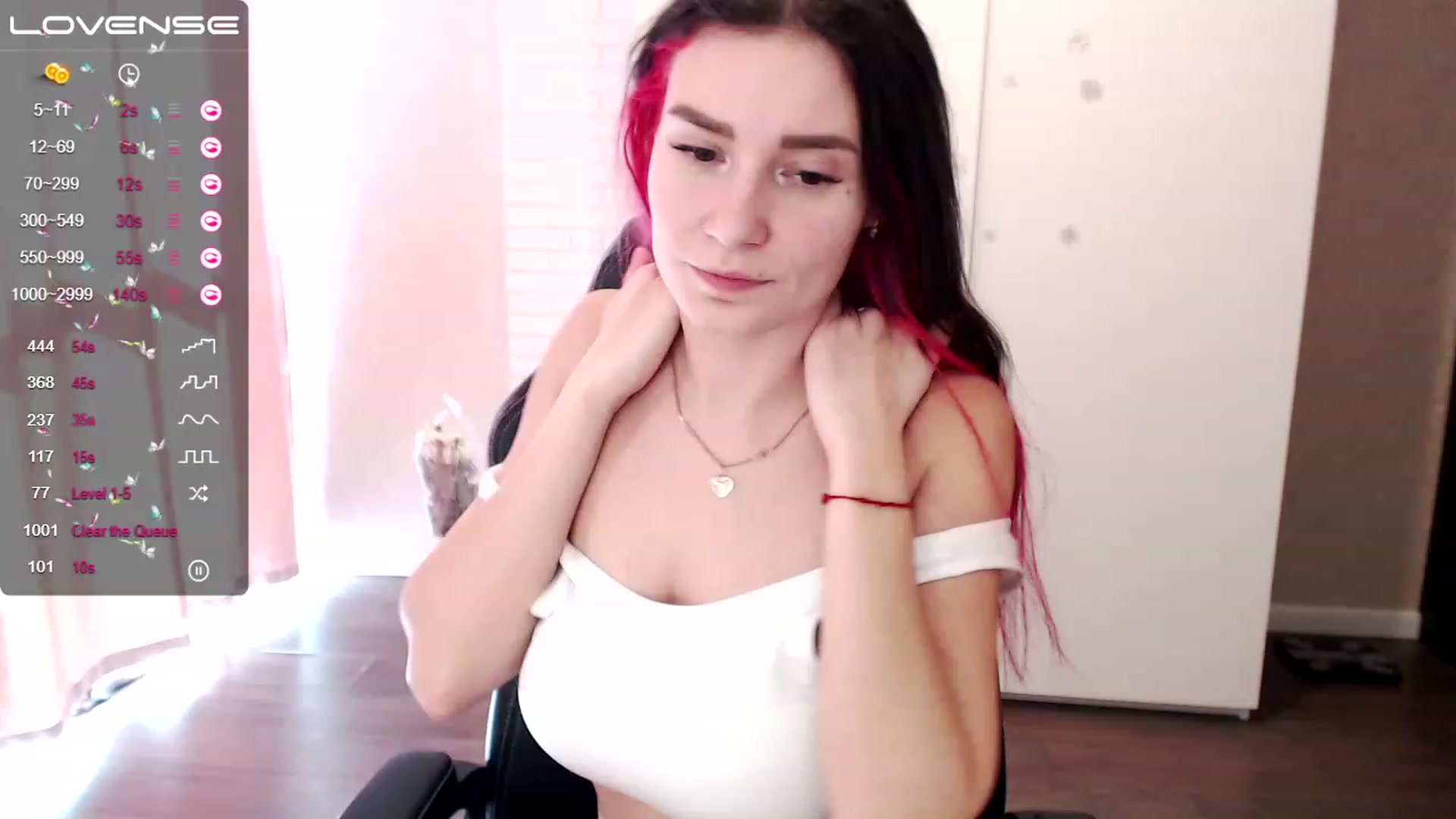 Gallery image thumbnail from HollyMollyy's myfreecams stream on, 03/15/2023, 11:45 image 7 of 20