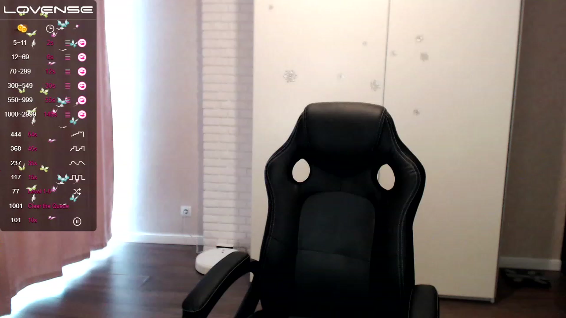 Gallery image thumbnail from HollyMollyy's myfreecams stream on, 03/18/2023, 12:48 image 5 of 20