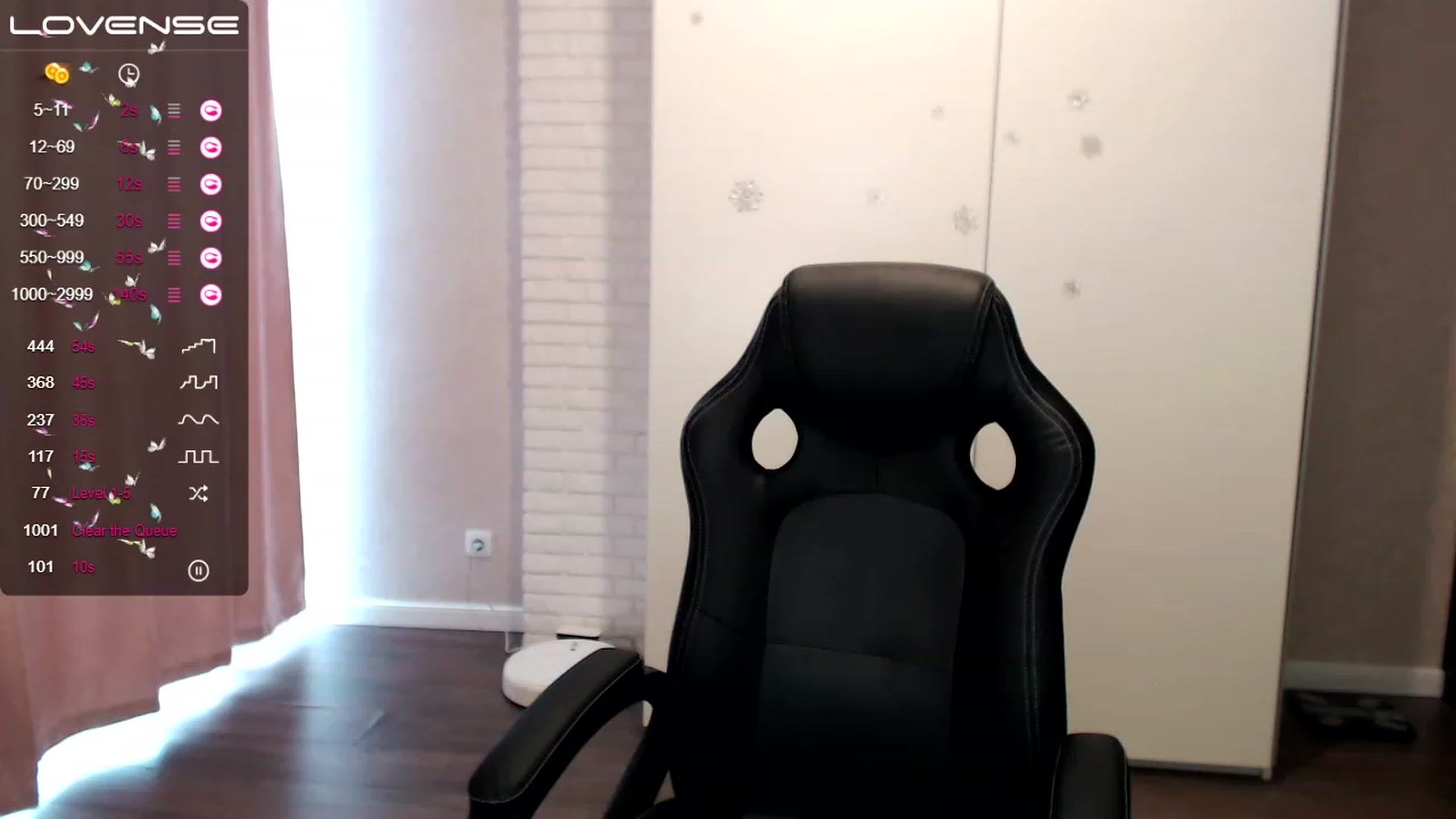 Gallery image thumbnail from HollyMollyy's myfreecams stream on, 03/18/2023, 12:48 image 4 of 20