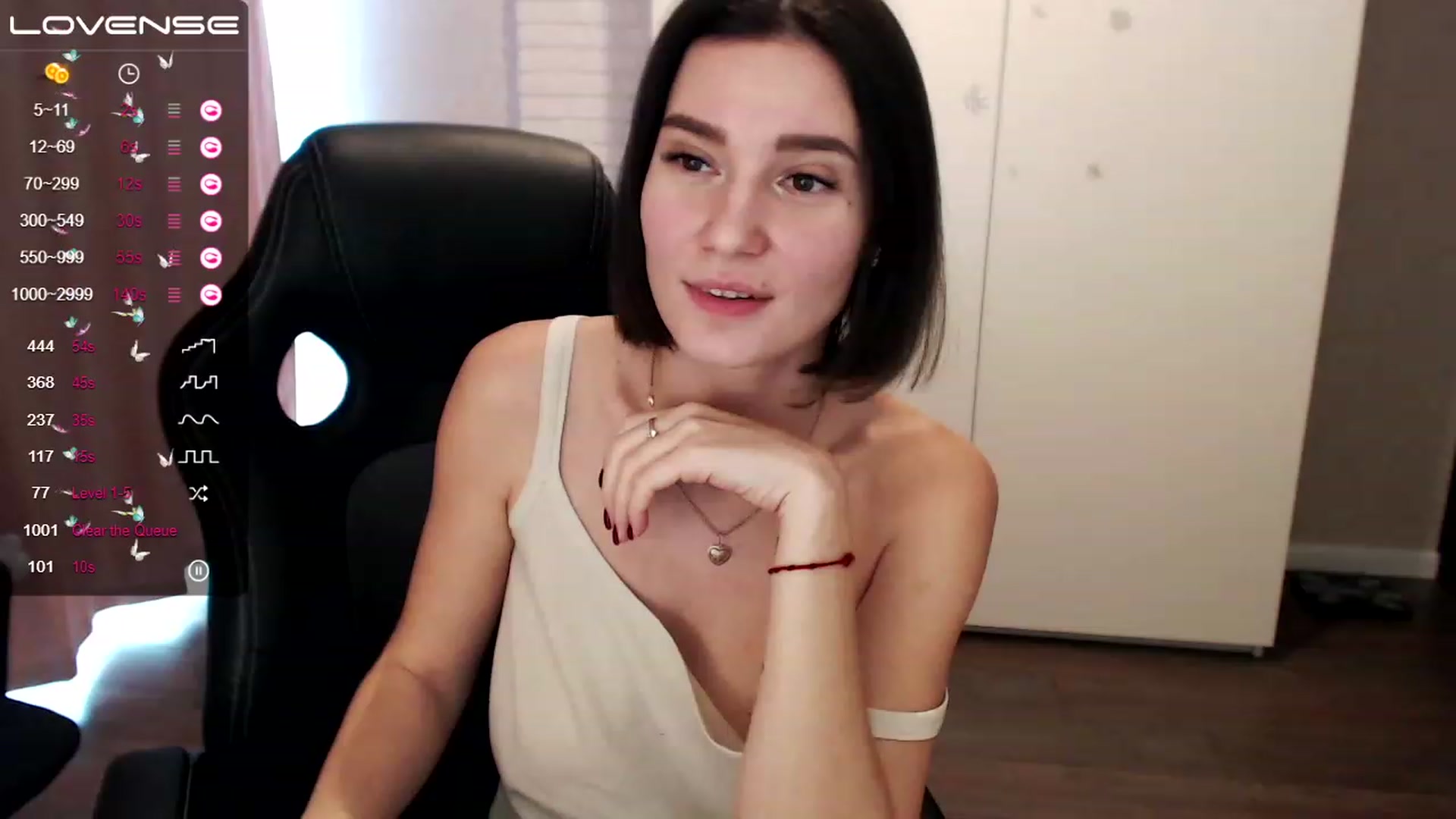 Gallery image thumbnail from HollyMollyy's myfreecams stream on, 03/20/2023, 06:22 image 18 of 20