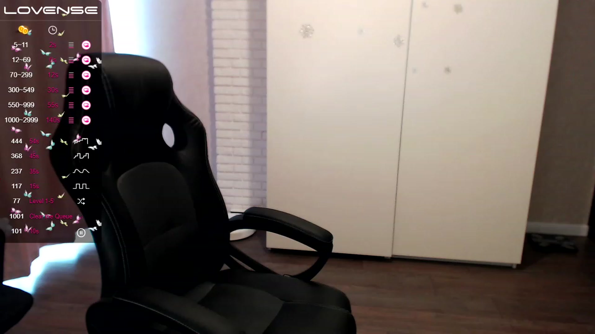 Gallery image thumbnail from HollyMollyy's myfreecams stream on, 03/20/2023, 06:22 image 13 of 20