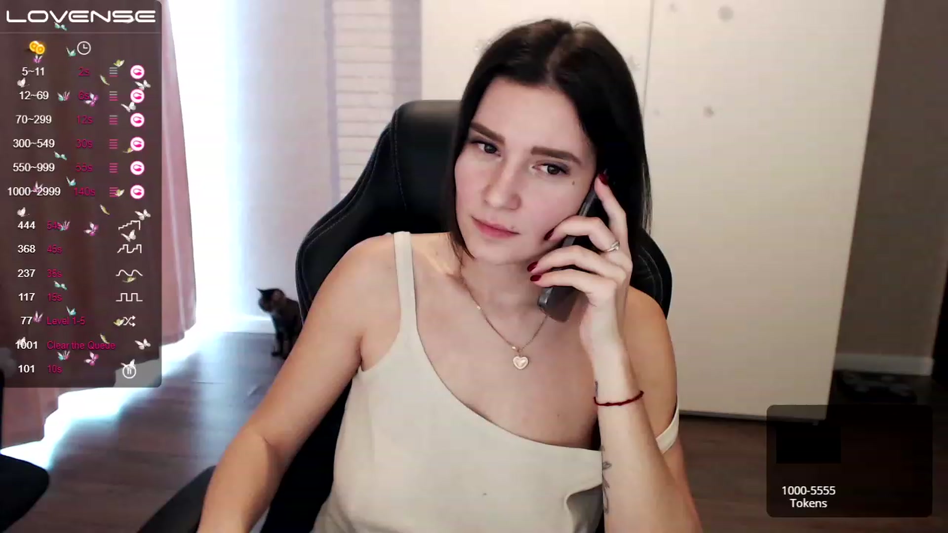 Gallery image thumbnail from HollyMollyy's myfreecams stream on, 03/20/2023, 06:22 image 4 of 20