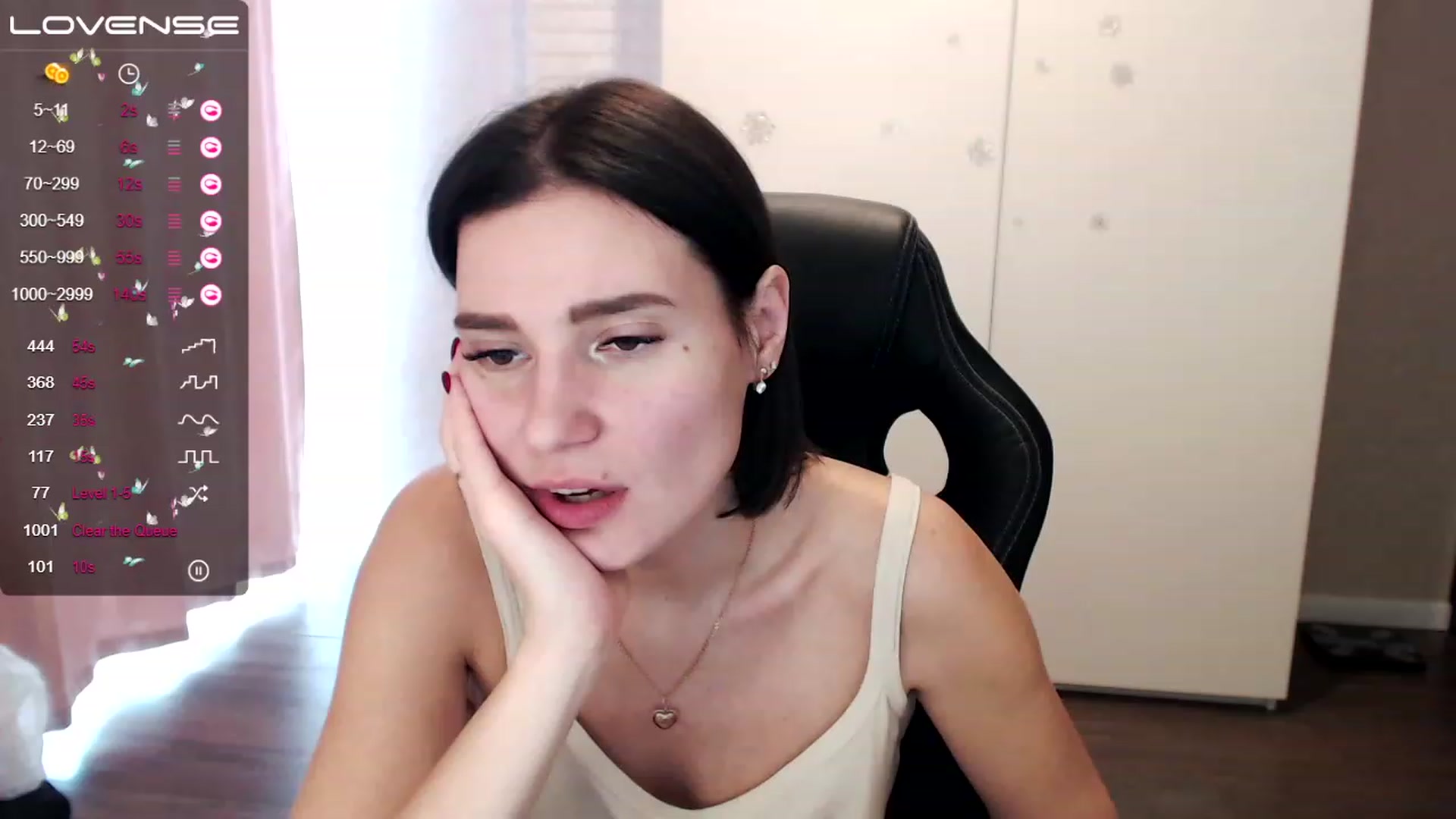 Gallery image thumbnail from HollyMollyy's myfreecams stream on, 03/20/2023, 08:23 image 1 of 20