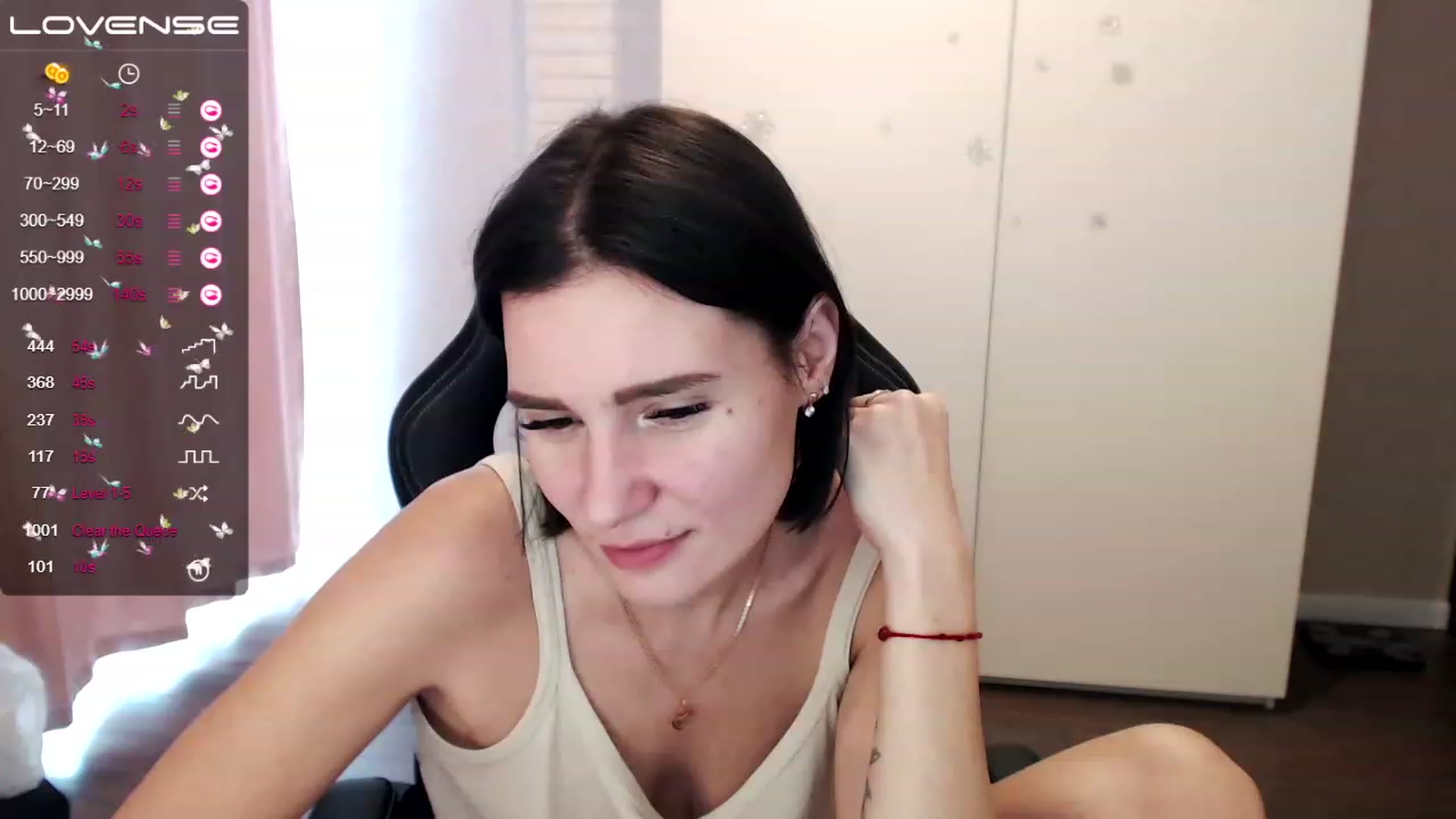 Gallery image thumbnail from HollyMollyy's myfreecams stream on, 03/20/2023, 08:23 image 5 of 20