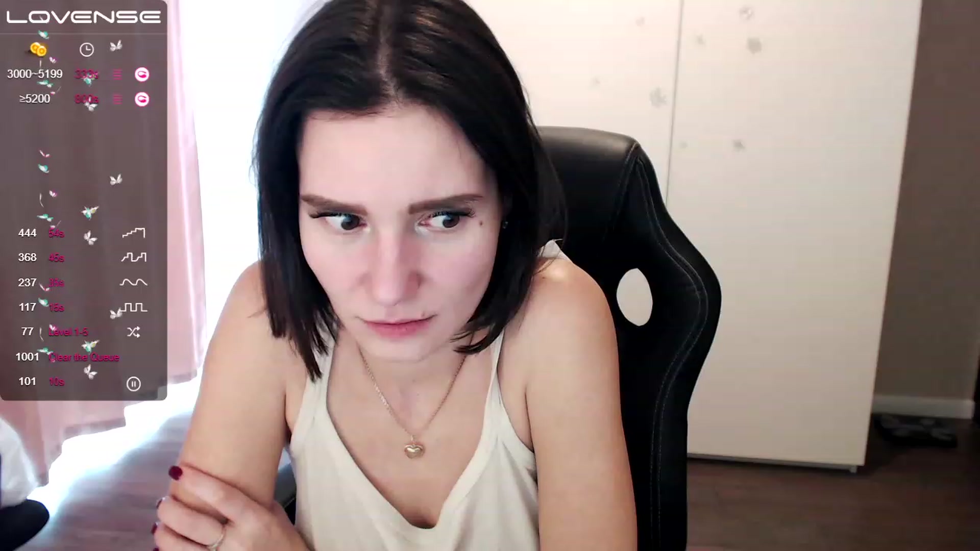 Gallery image thumbnail from HollyMollyy's myfreecams stream on, 03/20/2023, 08:23 image 19 of 20