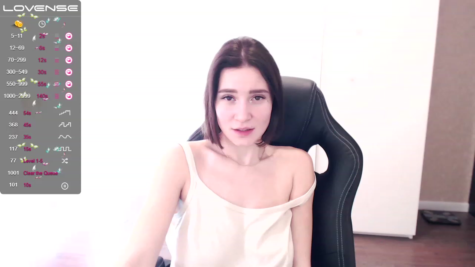 Gallery image thumbnail from HollyMollyy's myfreecams stream on, 03/20/2023, 11:26 image 3 of 20