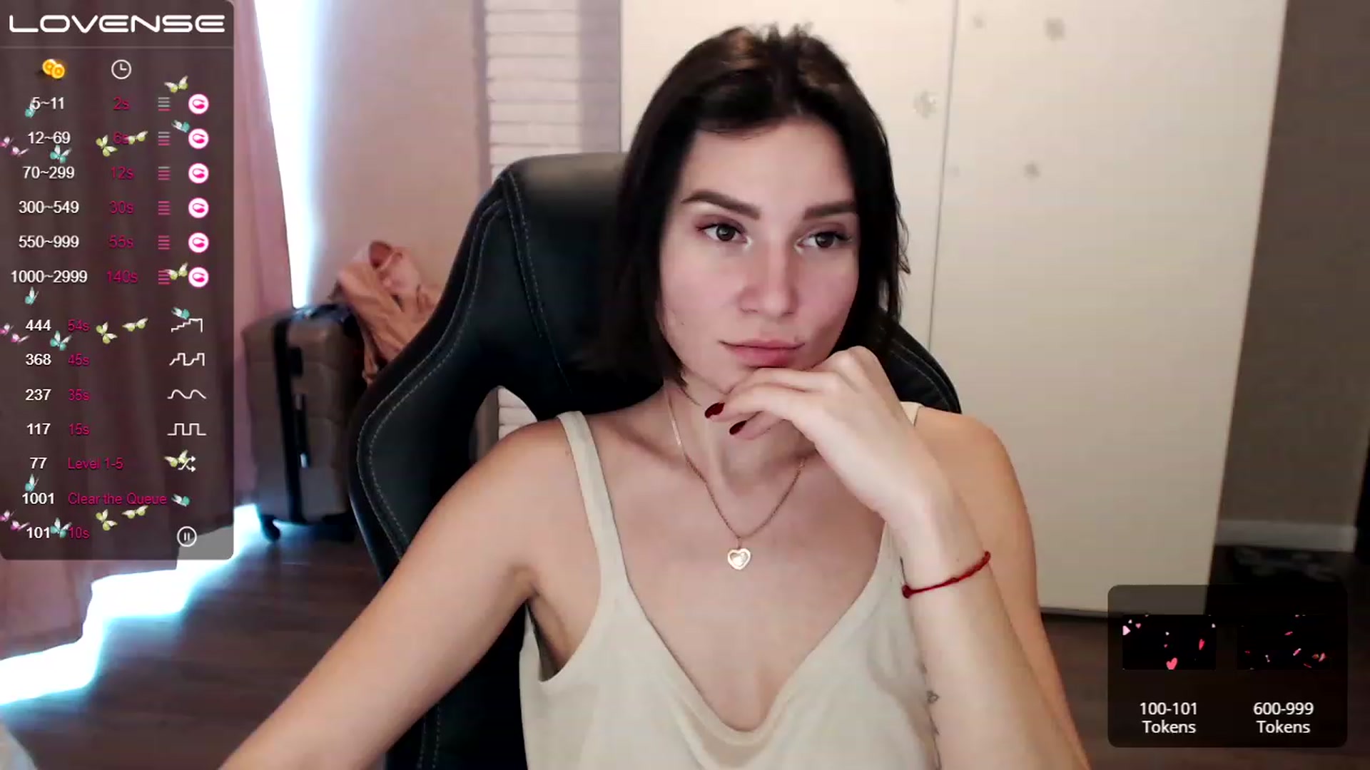 Gallery image thumbnail from HollyMollyy's myfreecams stream on, 03/22/2023, 14:55 image 1 of 20
