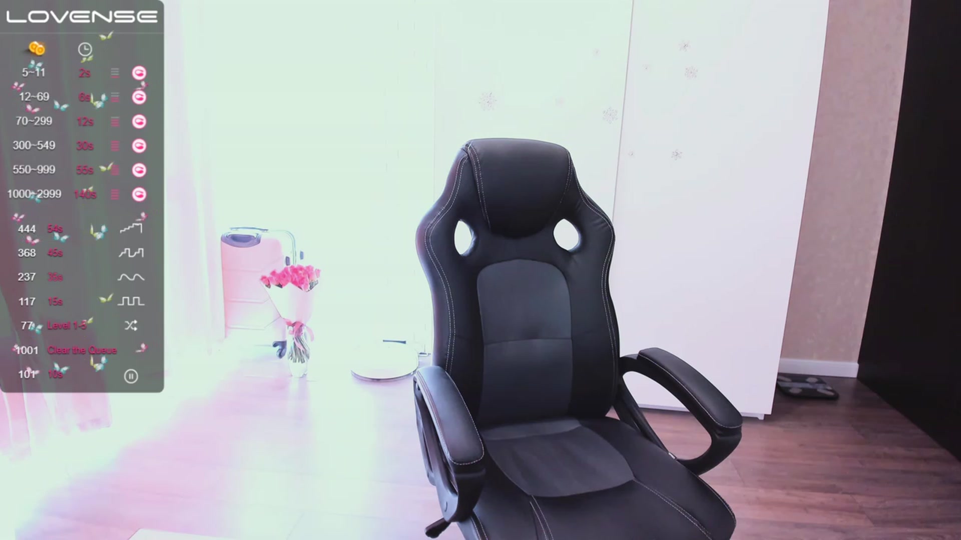 Gallery image thumbnail from HollyMollyy's myfreecams stream on, 03/27/2023, 09:31 image 11 of 20