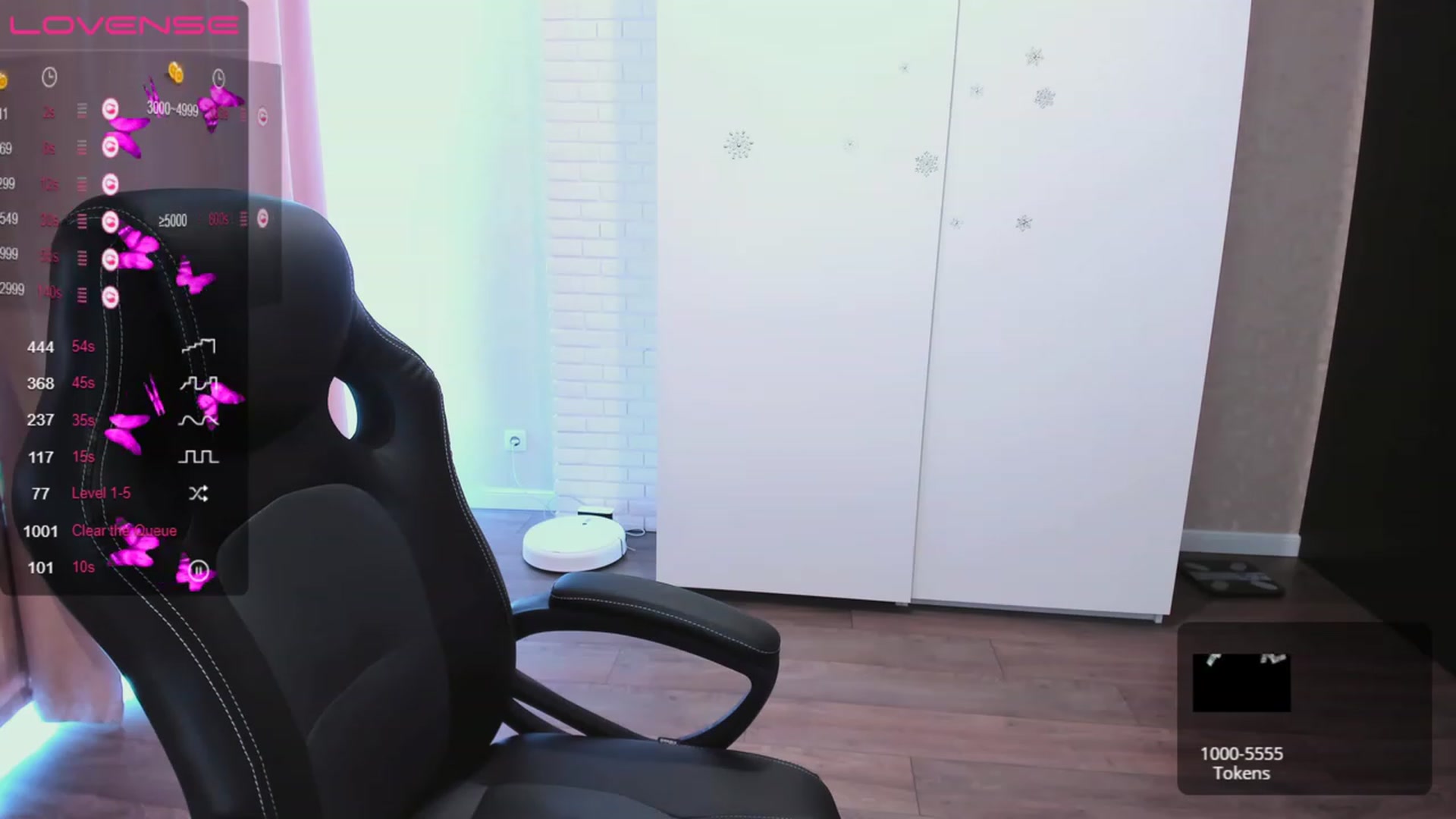 Gallery image thumbnail from HollyMollyy's myfreecams stream on, 04/15/2023, 13:22 image 13 of 20