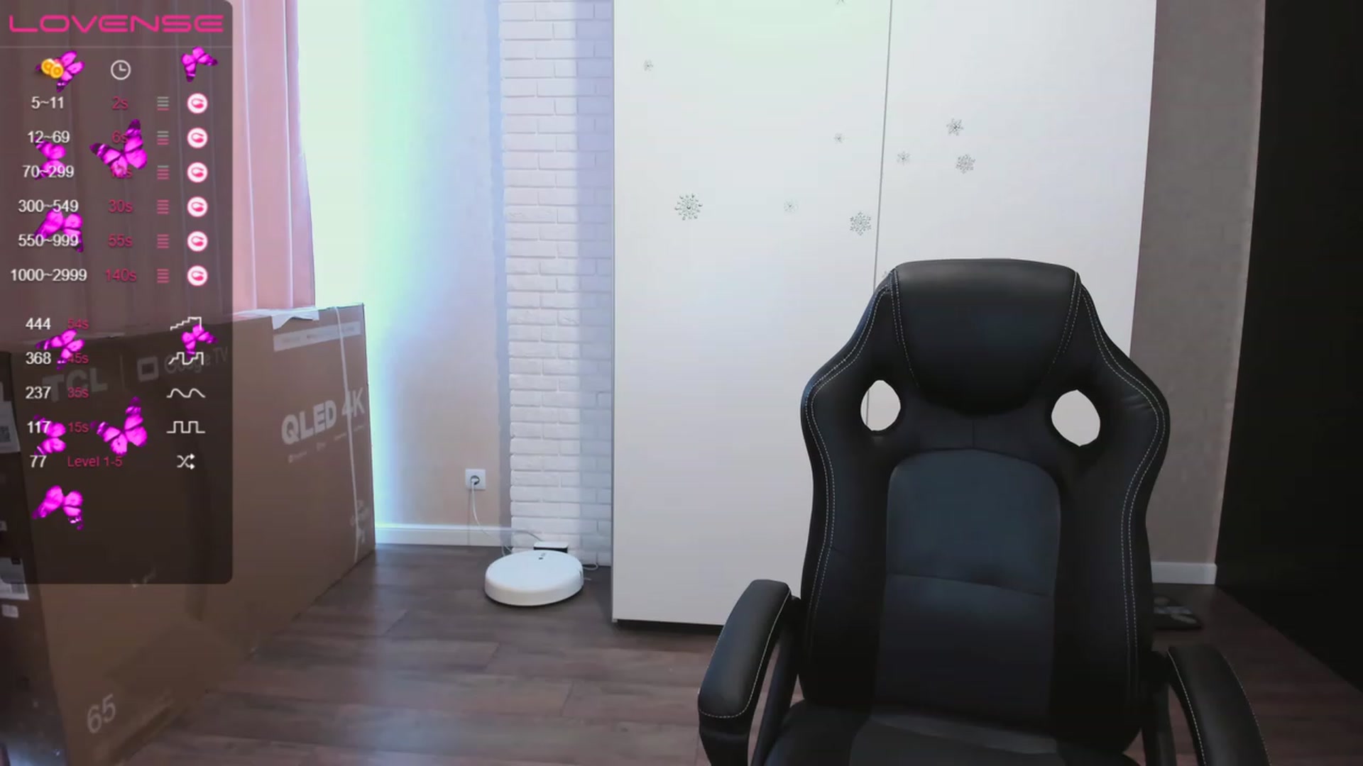 Gallery image thumbnail from HollyMollyy's myfreecams stream on, 04/24/2023, 15:37 image 4 of 20