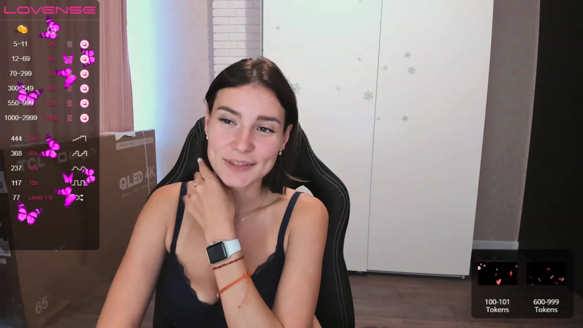 Gallery image thumbnail from HollyMollyy's myfreecams stream on, 04/24/2023, 15:52 image 2 of 20