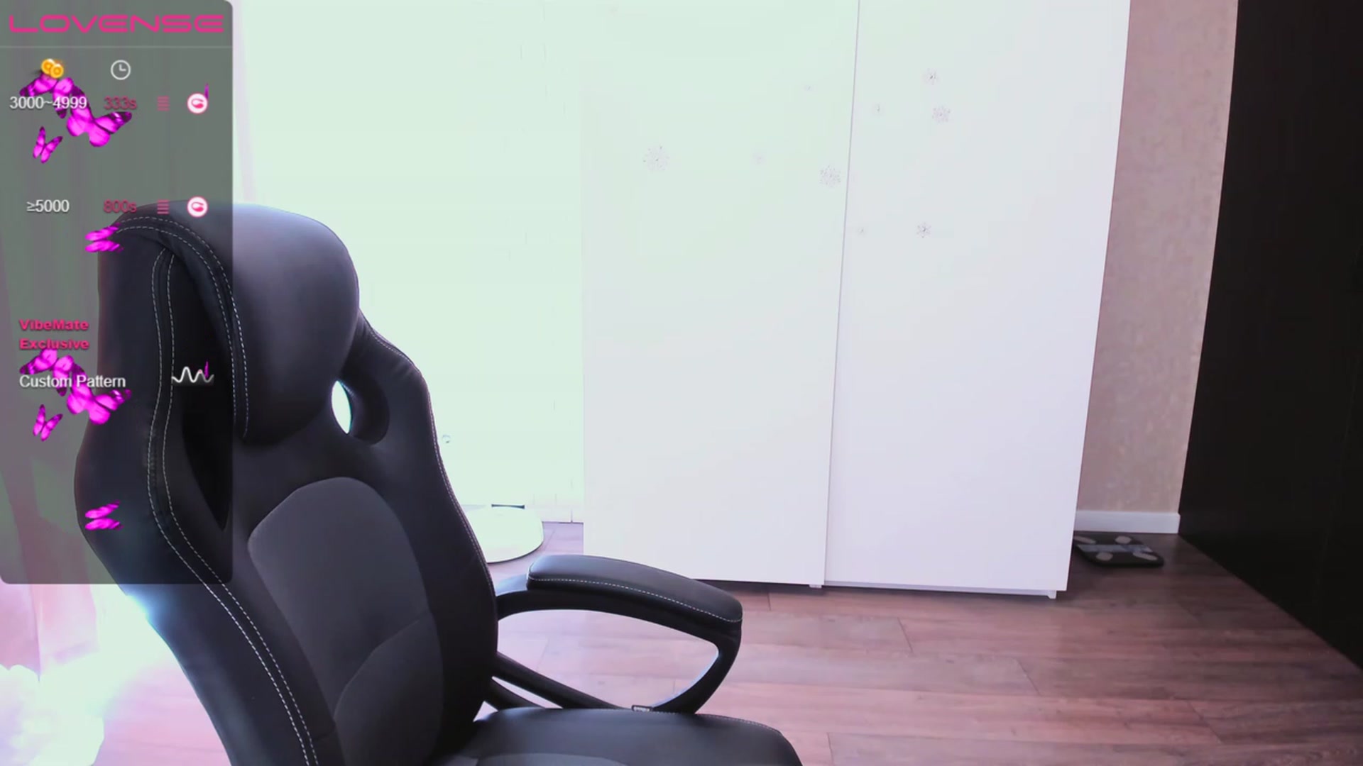 Gallery image thumbnail from HollyMollyy's myfreecams stream on, 05/03/2023, 11:01 image 3 of 20