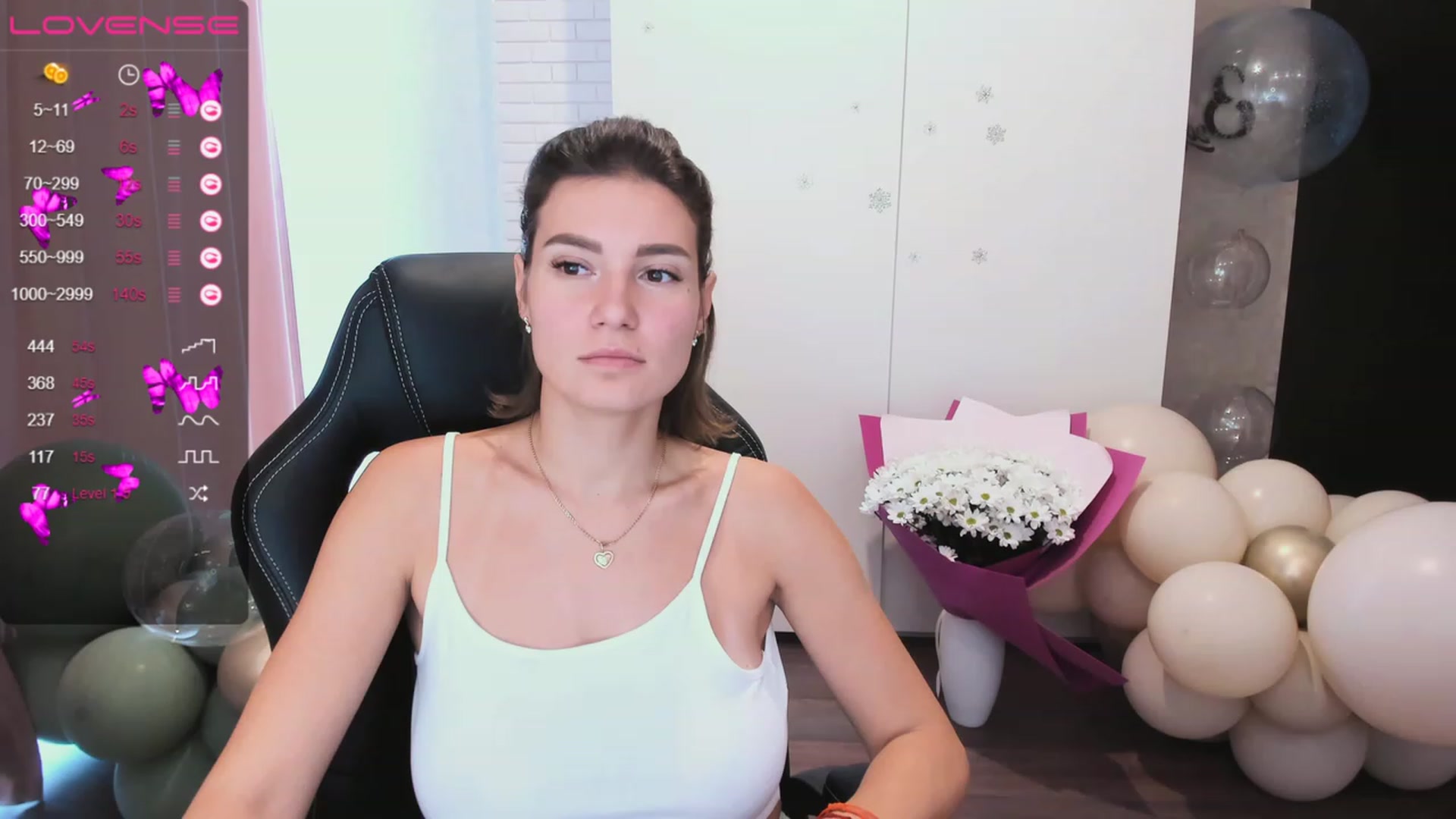Gallery image thumbnail from HollyMollyy's myfreecams stream on, 05/14/2023, 12:42 image 5 of 20