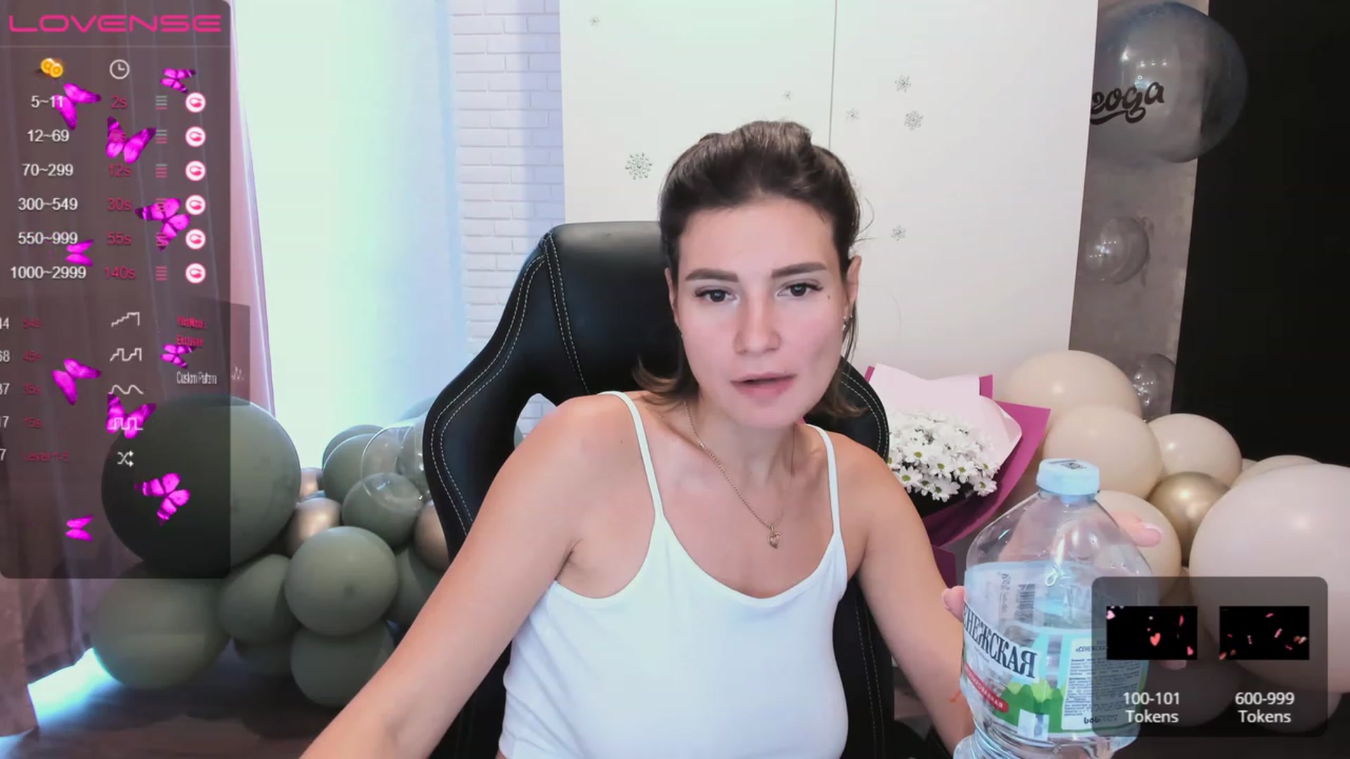 Gallery image thumbnail from HollyMollyy's myfreecams stream on, 05/14/2023, 14:43 image 15 of 20