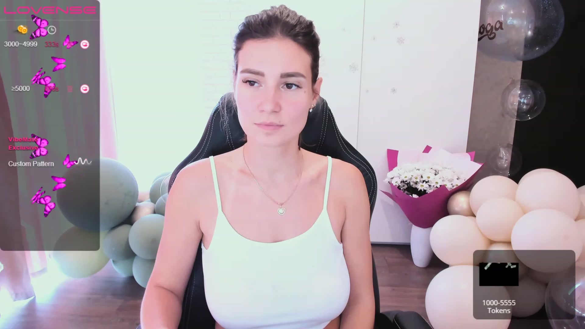 Gallery image thumbnail from HollyMollyy's myfreecams stream on, 05/15/2023, 11:58 image 15 of 20