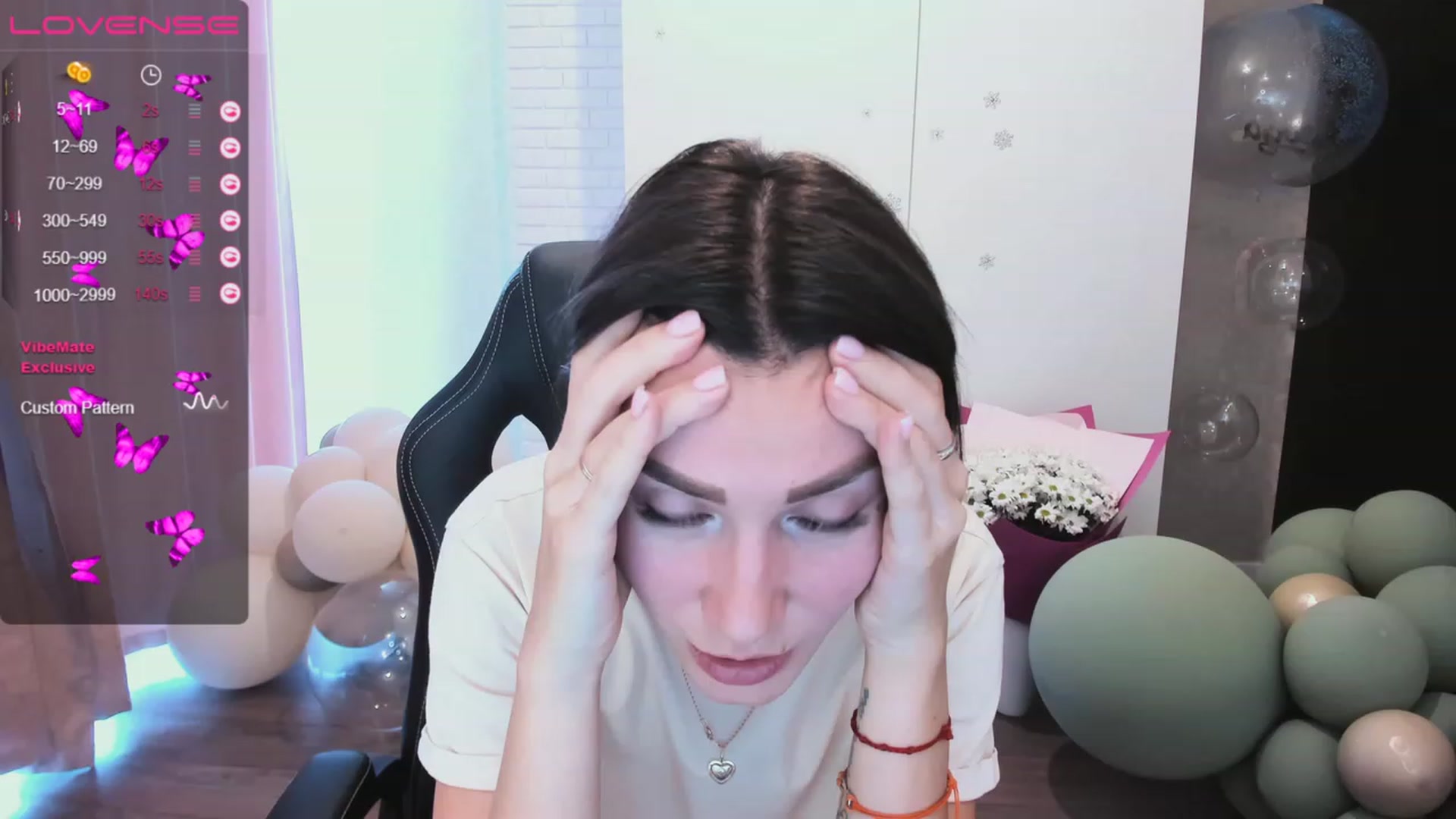 Gallery image thumbnail from HollyMollyy's myfreecams stream on, 05/17/2023, 13:57 image 9 of 20