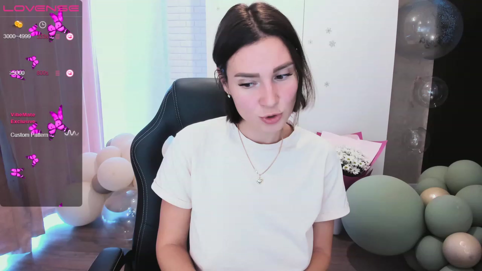 Gallery image thumbnail from HollyMollyy's myfreecams stream on, 05/17/2023, 13:57 image 11 of 20