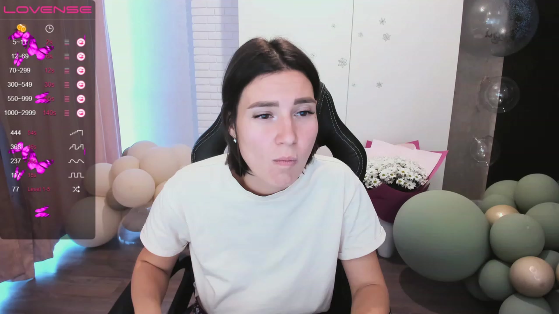 Gallery image thumbnail from HollyMollyy's myfreecams stream on, 05/17/2023, 16:08 image 11 of 20