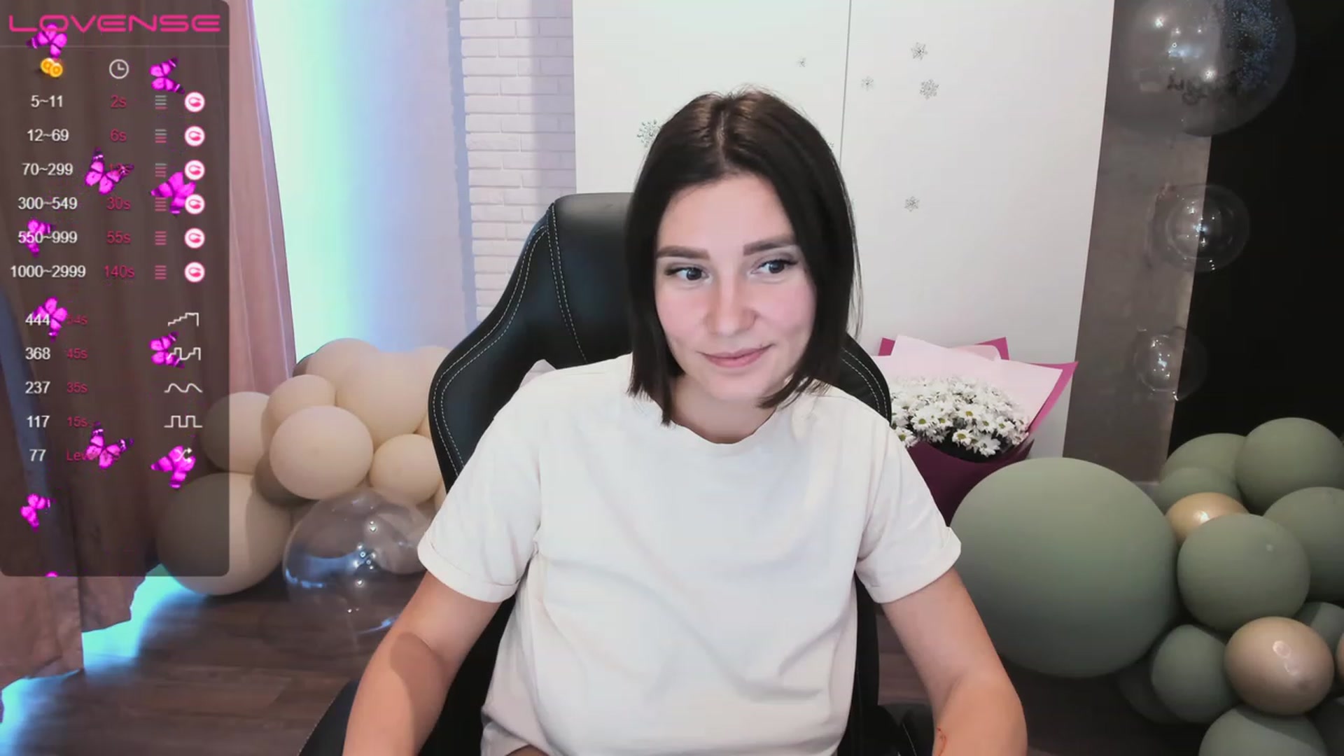 Gallery image thumbnail from HollyMollyy's myfreecams stream on, 05/17/2023, 16:08 image 18 of 20
