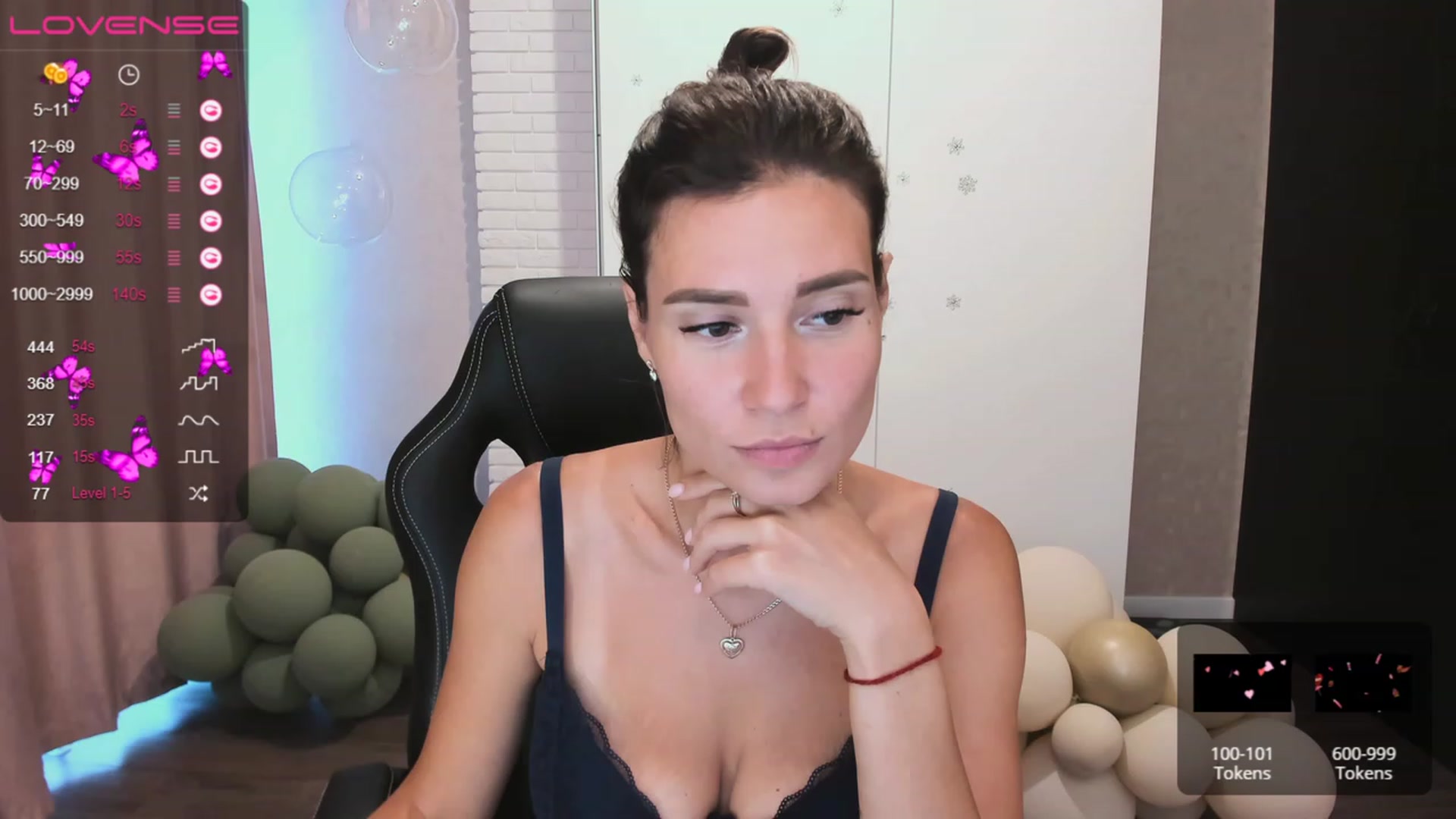 Gallery image thumbnail from HollyMollyy's myfreecams stream on, 06/02/2023, 16:49 image 15 of 20