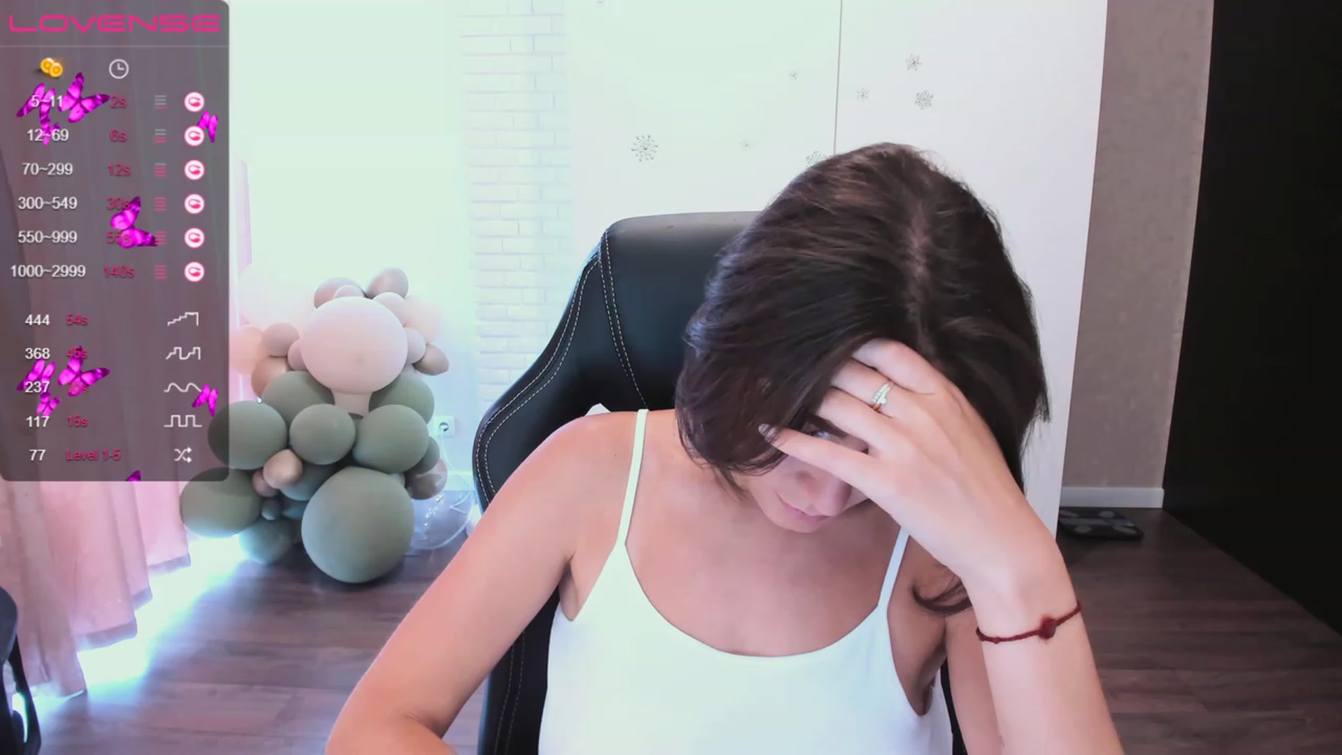 Gallery image thumbnail from HollyMollyy's myfreecams stream on, 06/09/2023, 12:14 image 14 of 20