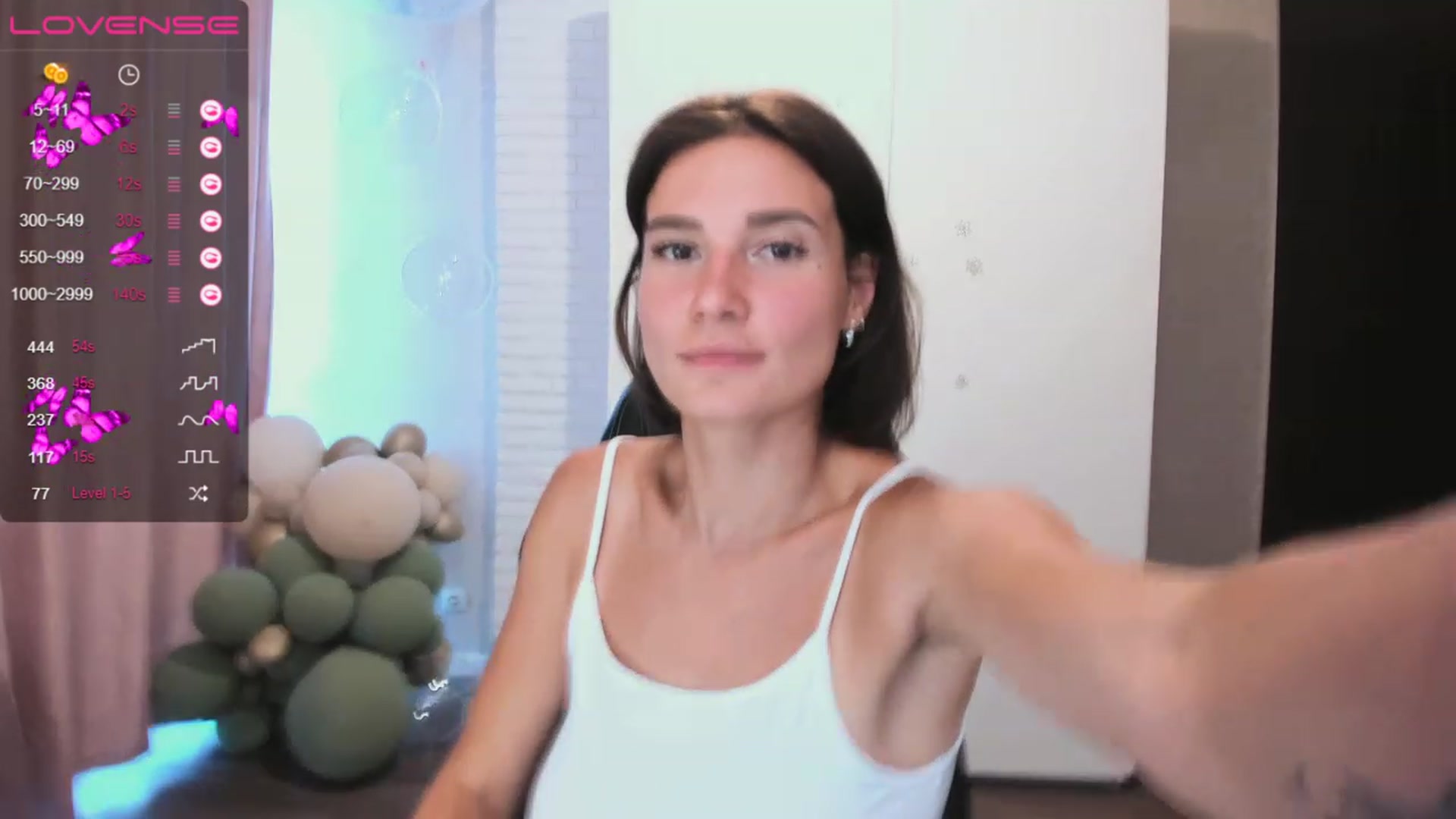 Gallery image thumbnail from HollyMollyy's myfreecams stream on, 06/09/2023, 16:36 image 17 of 20