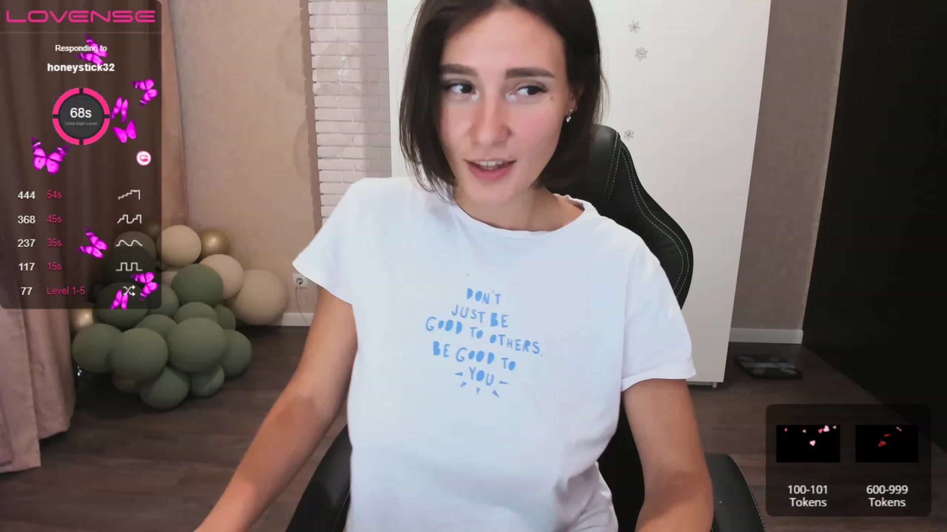 Gallery image thumbnail from HollyMollyy's myfreecams stream on, 06/12/2023, 17:47 image 20 of 20
