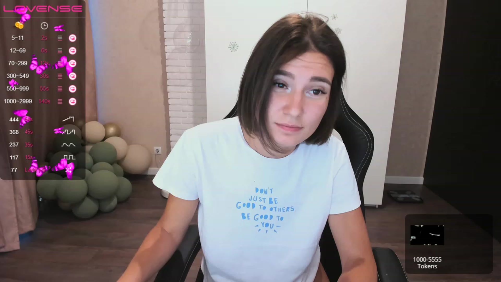 Gallery image thumbnail from HollyMollyy's myfreecams stream on, 06/12/2023, 17:47 image 8 of 20