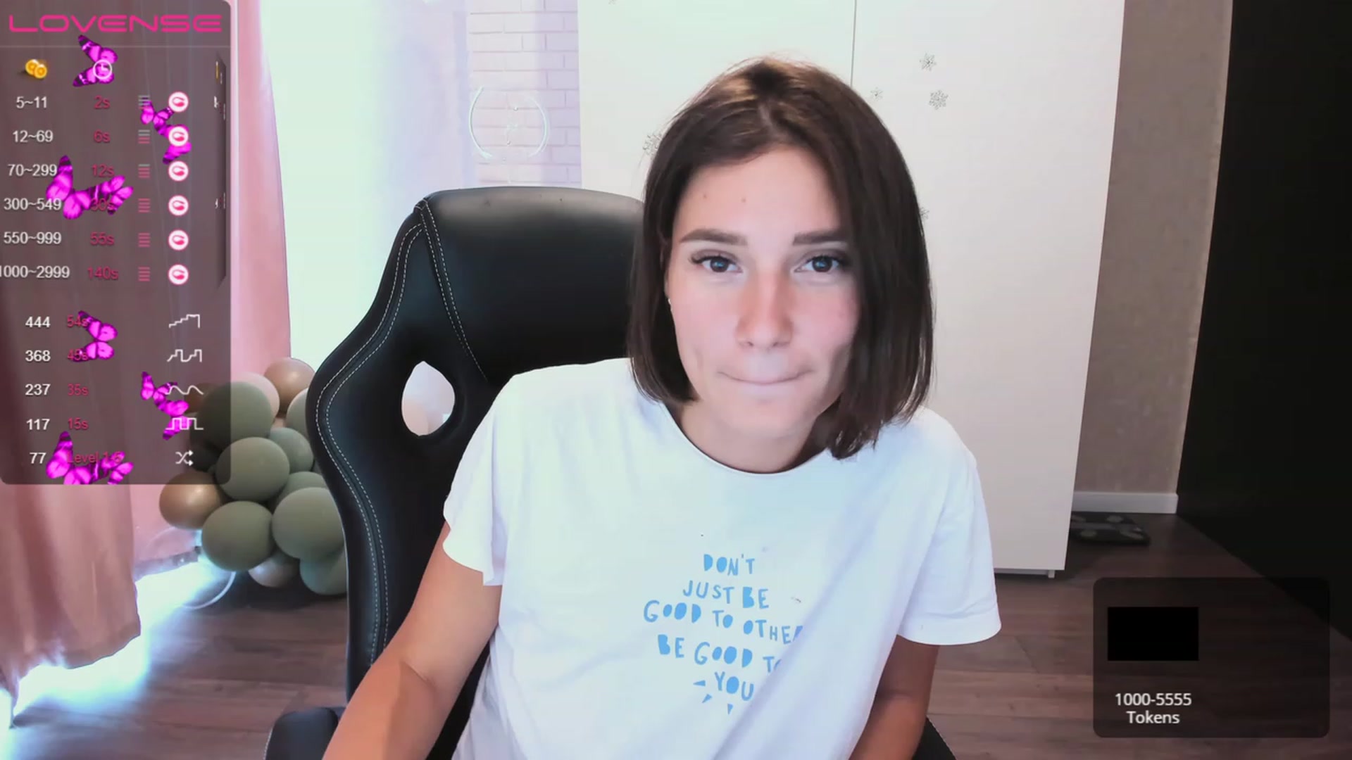 Gallery image thumbnail from HollyMollyy's myfreecams stream on, 06/14/2023, 13:14 image 1 of 20