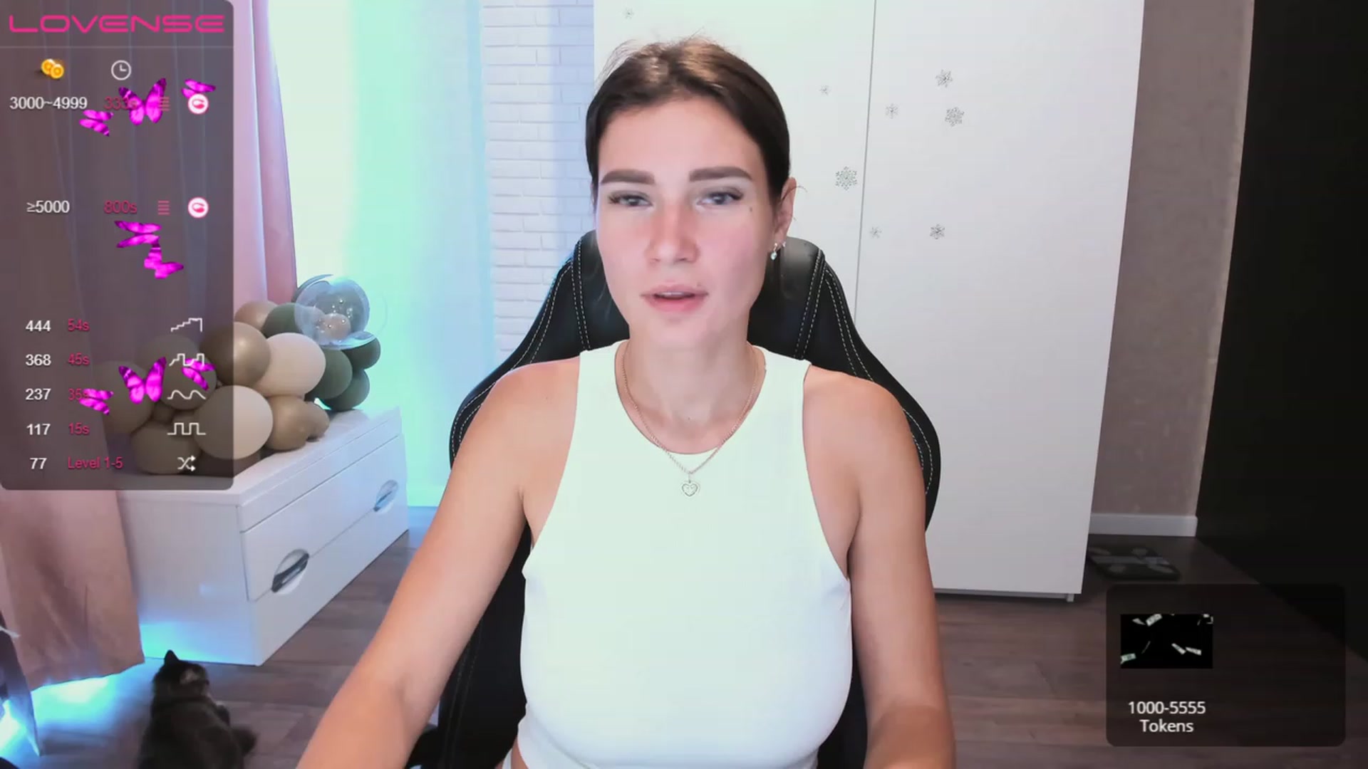 Gallery image thumbnail from HollyMollyy's myfreecams stream on, 06/28/2023, 15:08 image 1 of 20