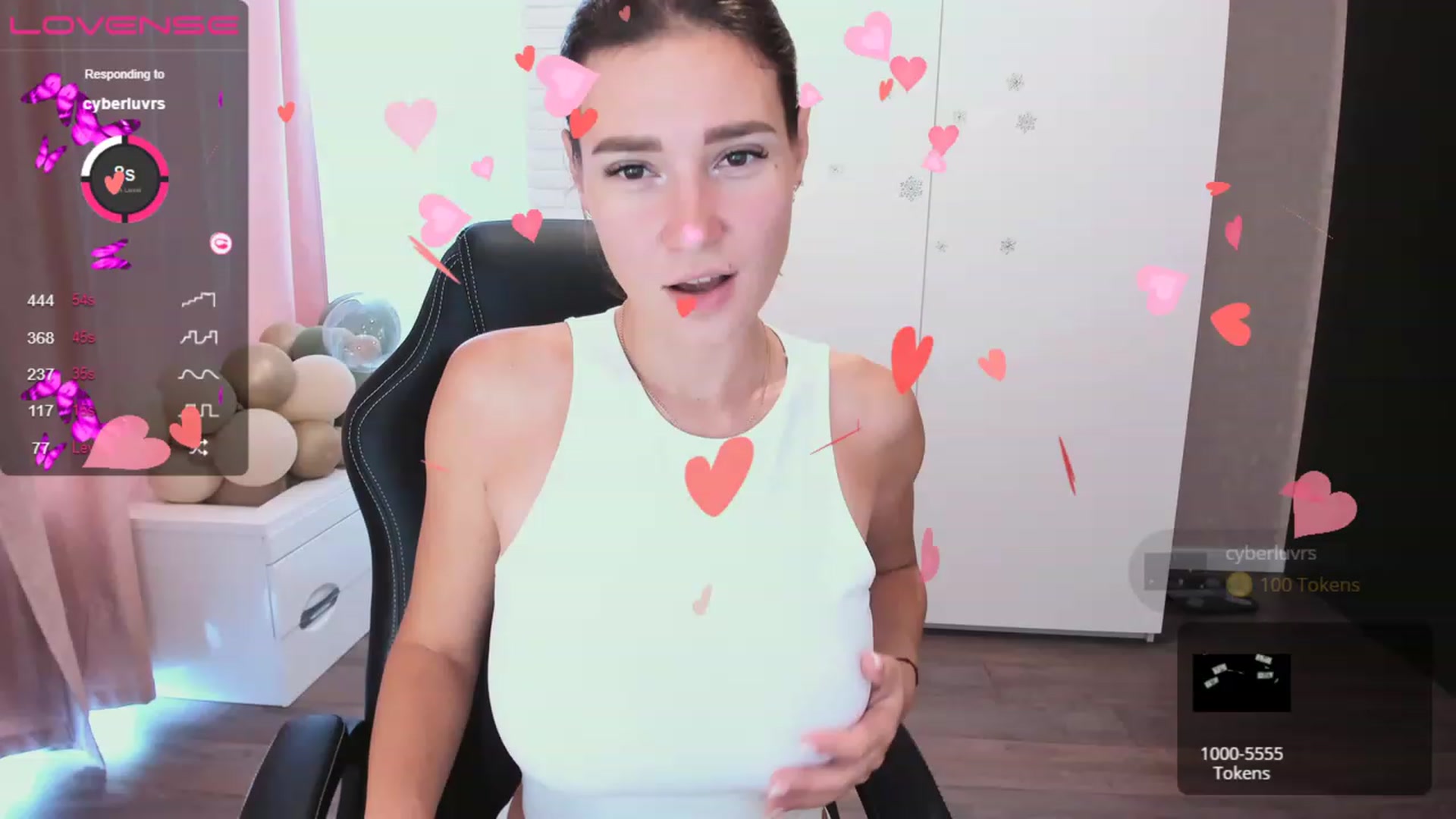 Gallery image thumbnail from HollyMollyy's myfreecams stream on, 06/29/2023, 04:01 image 5 of 20