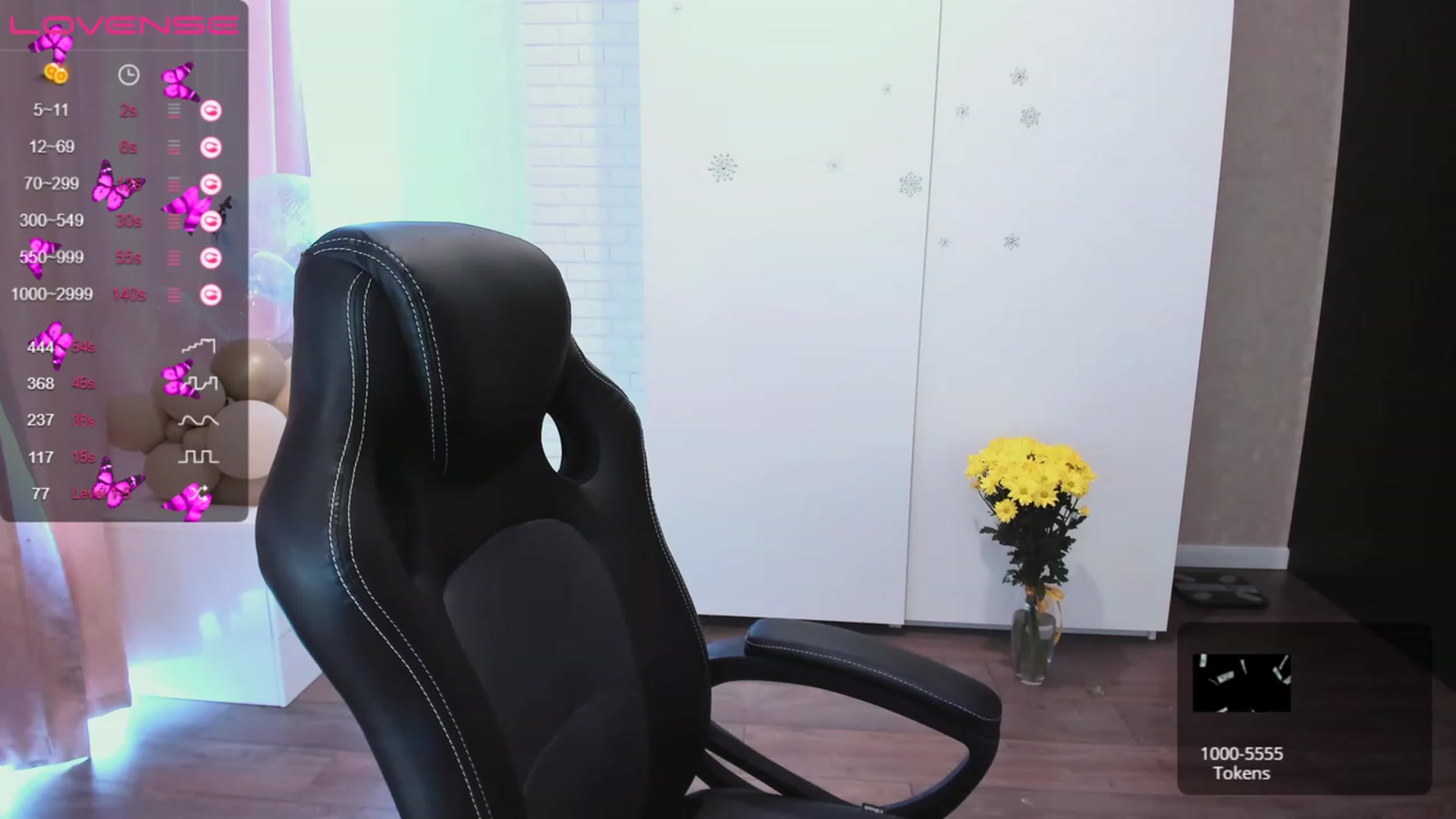 Gallery image thumbnail from HollyMollyy's myfreecams stream on, 06/30/2023, 13:16 image 1 of 20