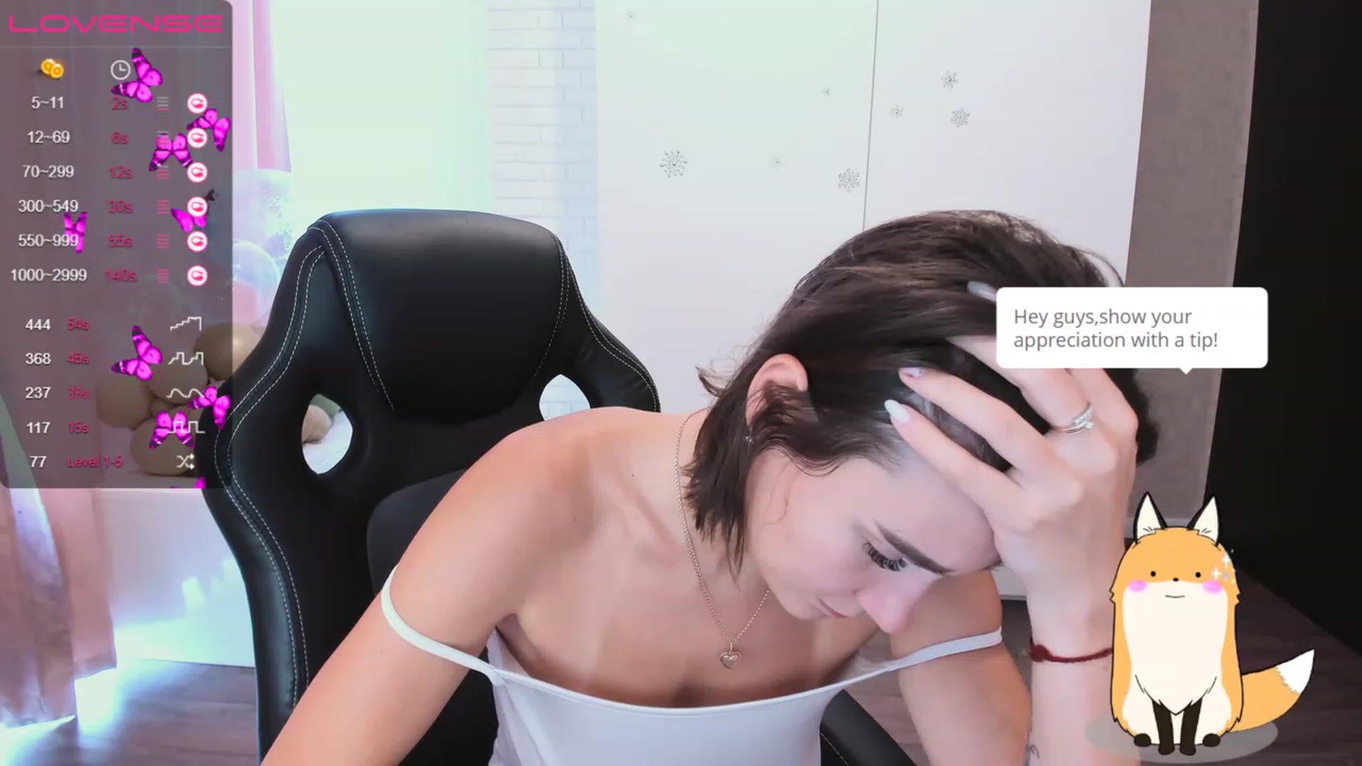Gallery image thumbnail from HollyMollyy's myfreecams stream on, 06/30/2023, 13:16 image 13 of 20